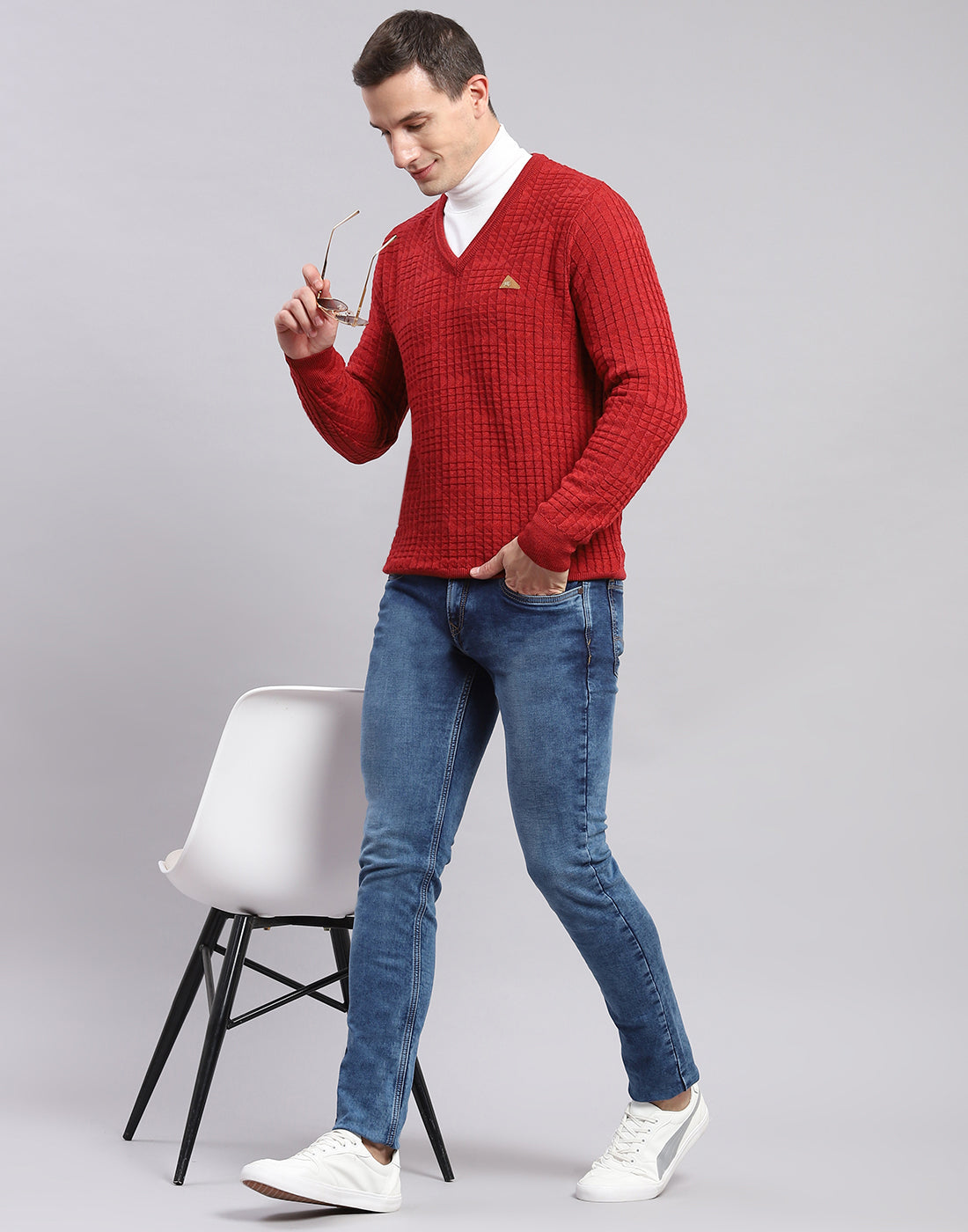 Red Sweater Outfit Ideas For Men, Sweater Outfit Ideas For Men