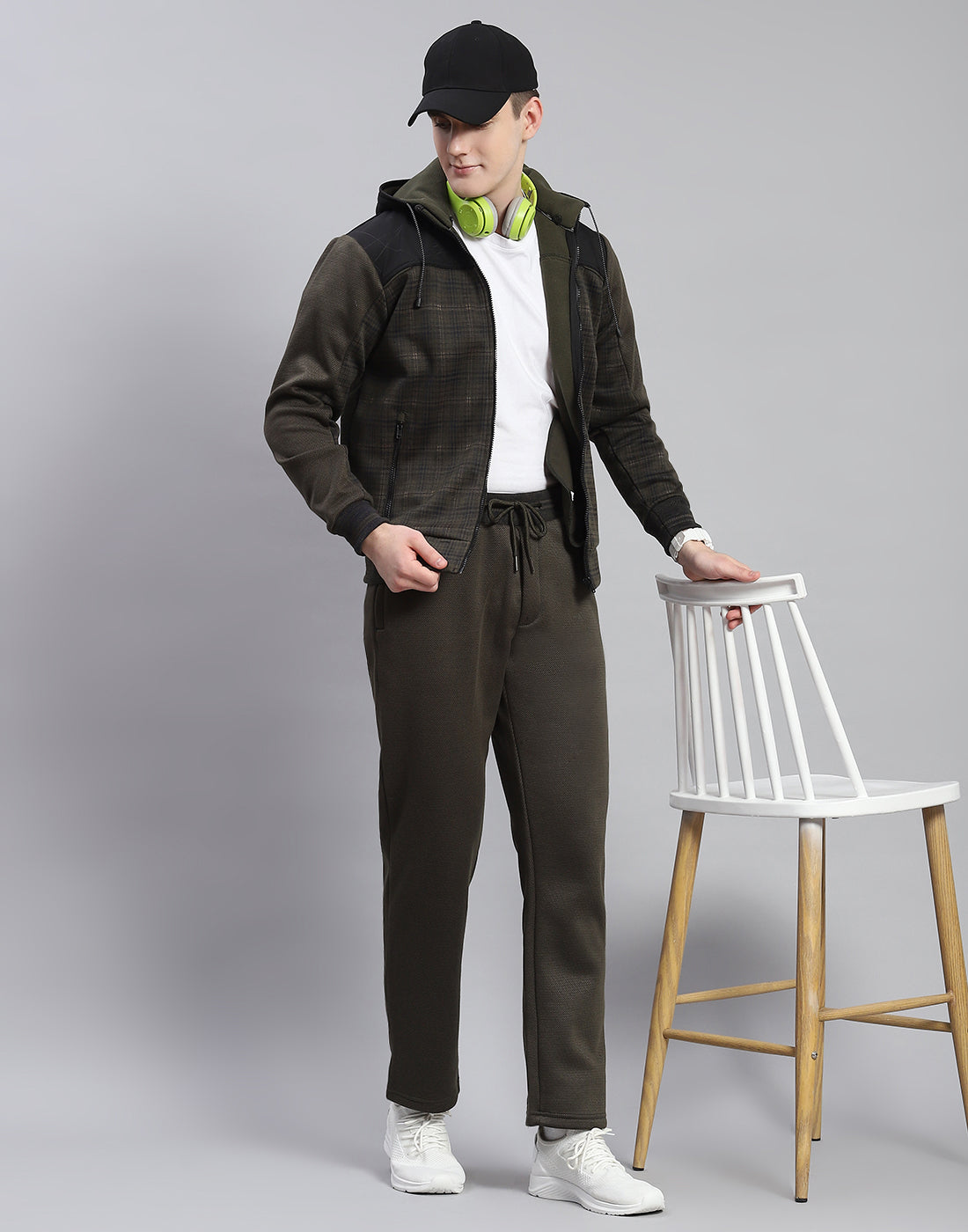 Buy Men Olive Solid Hooded Full Sleeve Tracksuit Online in India