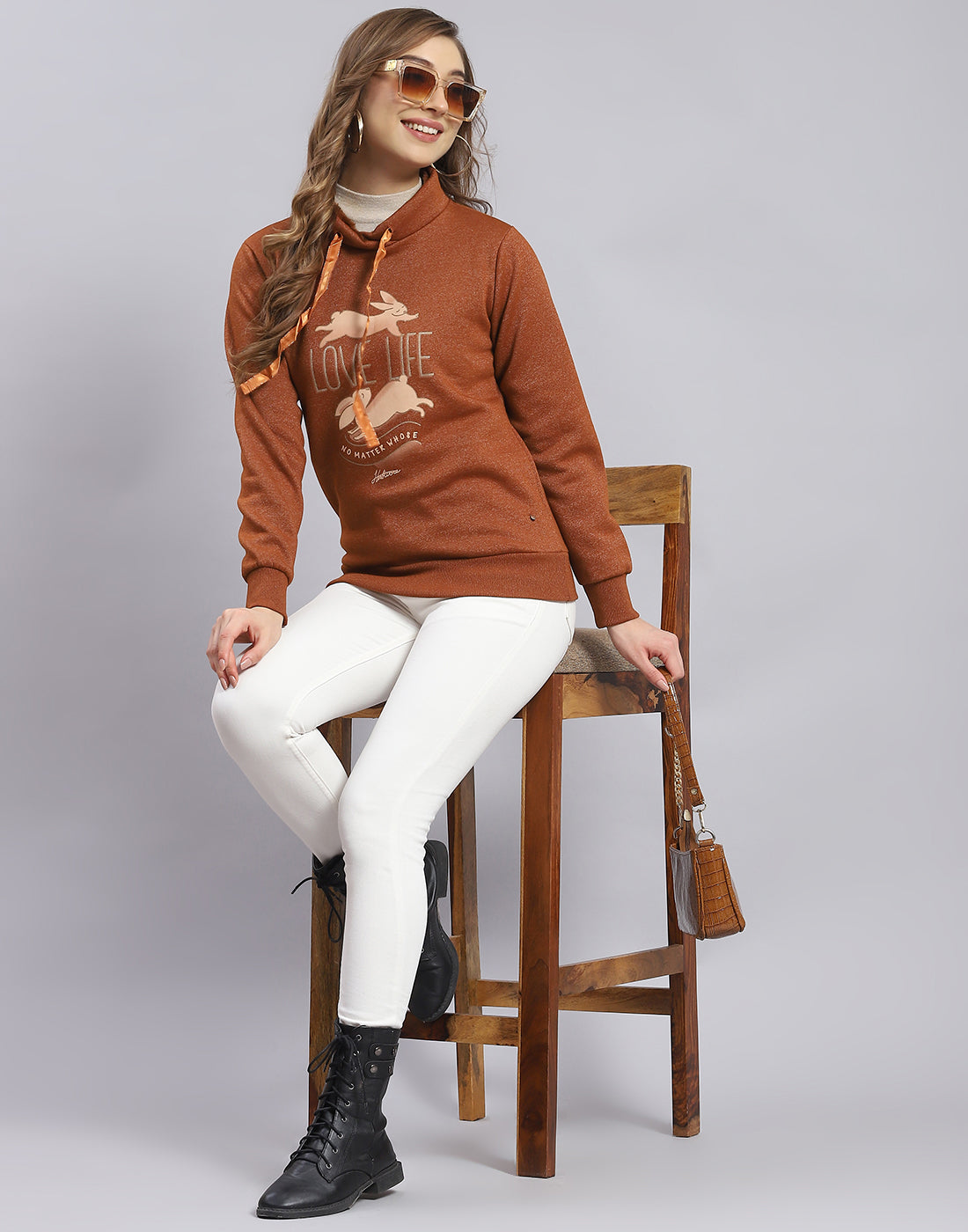 Buy Women Brown Printed Round Neck Full Sleeve Sweatshirt Online