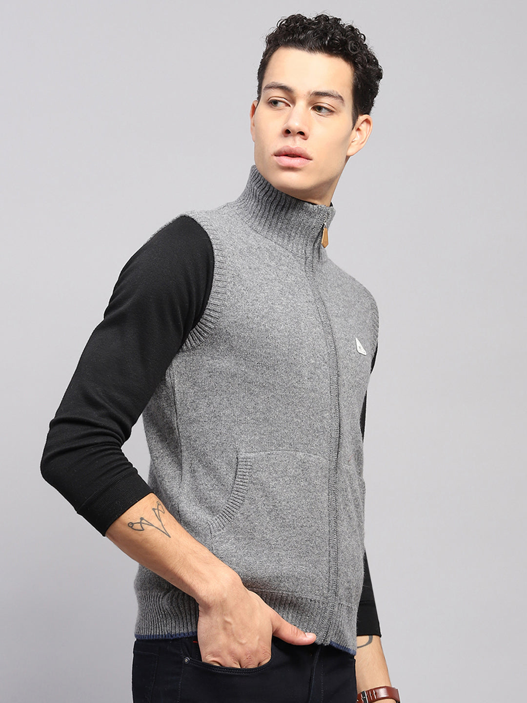 Men Grey Solid High Neck Sleeveless Sweater