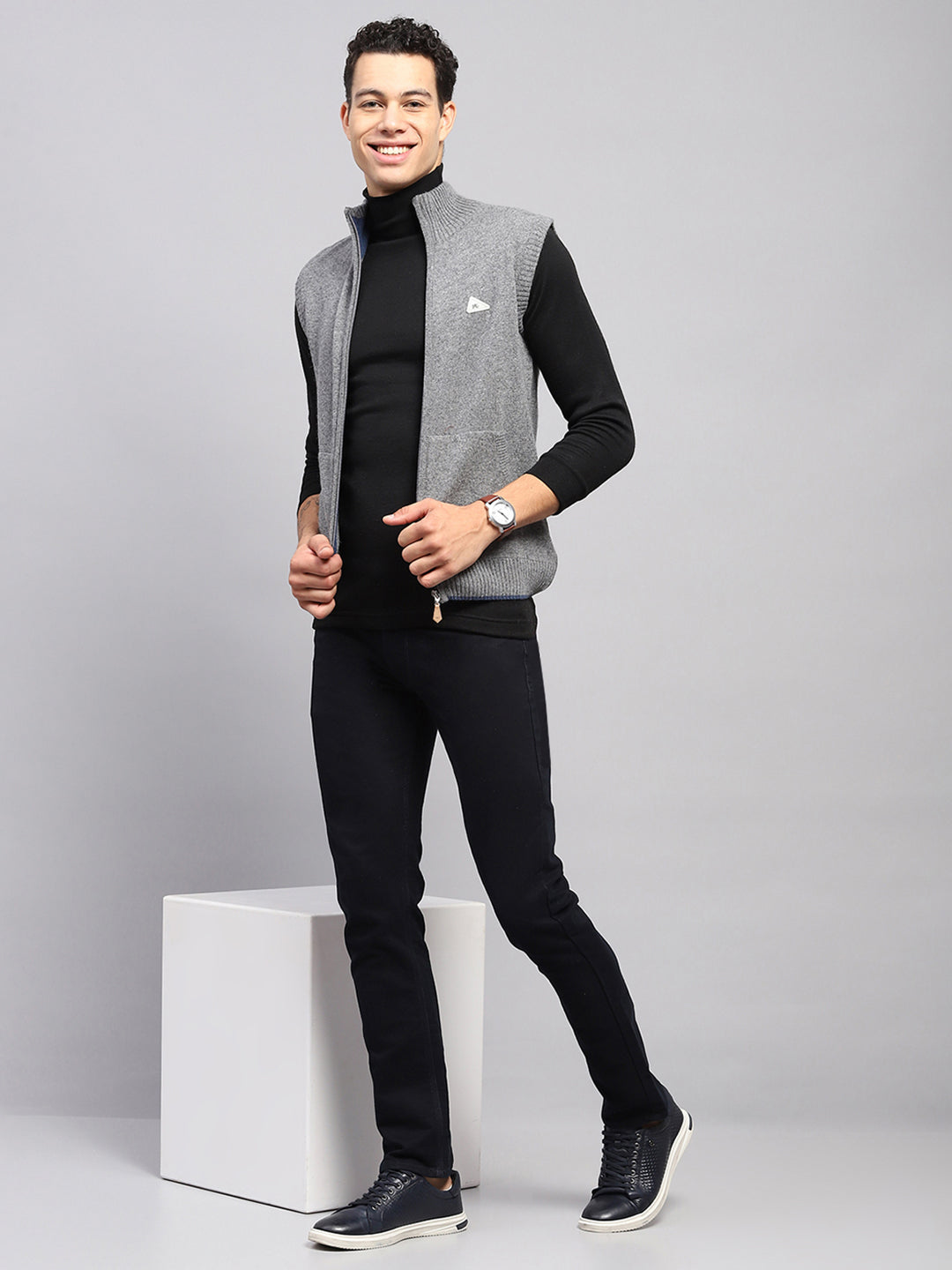 Men Grey Solid High Neck Sleeveless Sweater