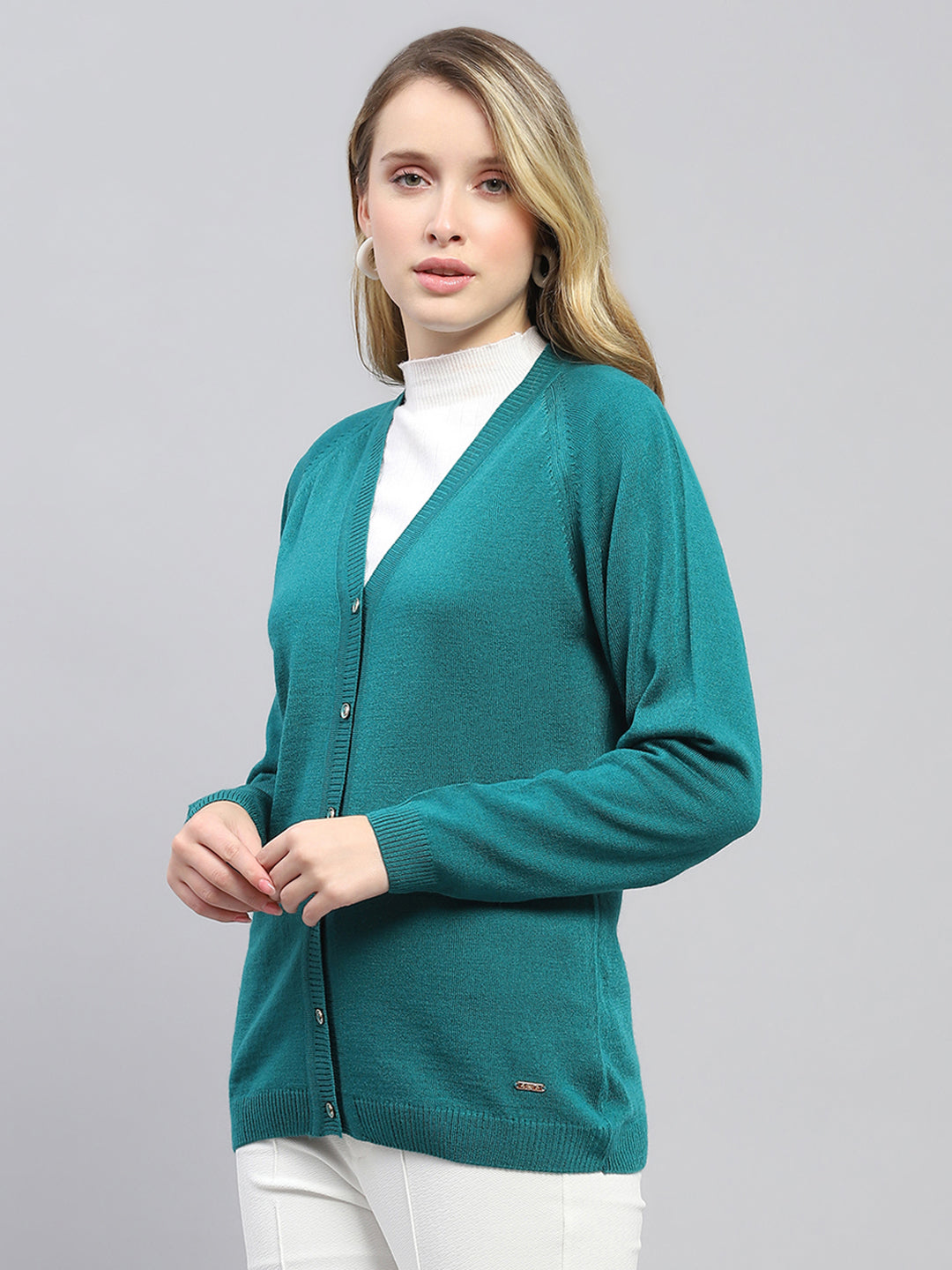 Women Teal Blue Solid V Neck Full Sleeve Cardigan