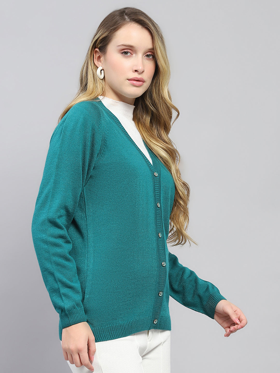 Women Teal Blue Solid V Neck Full Sleeve Cardigan