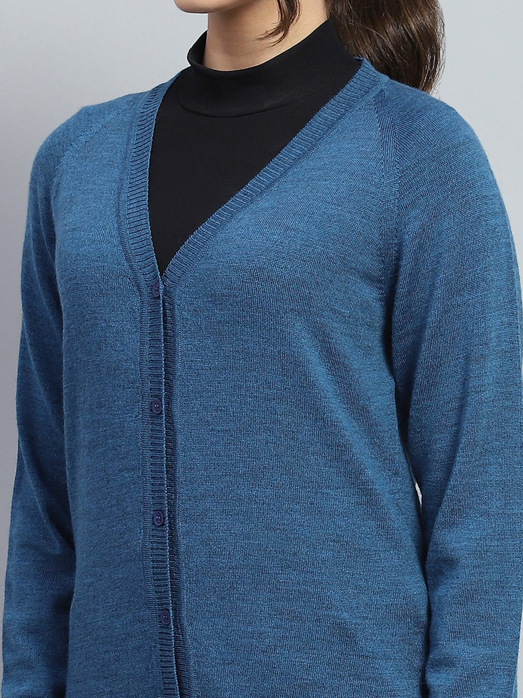 Women Blue Solid V Neck Full Sleeve Cardigan