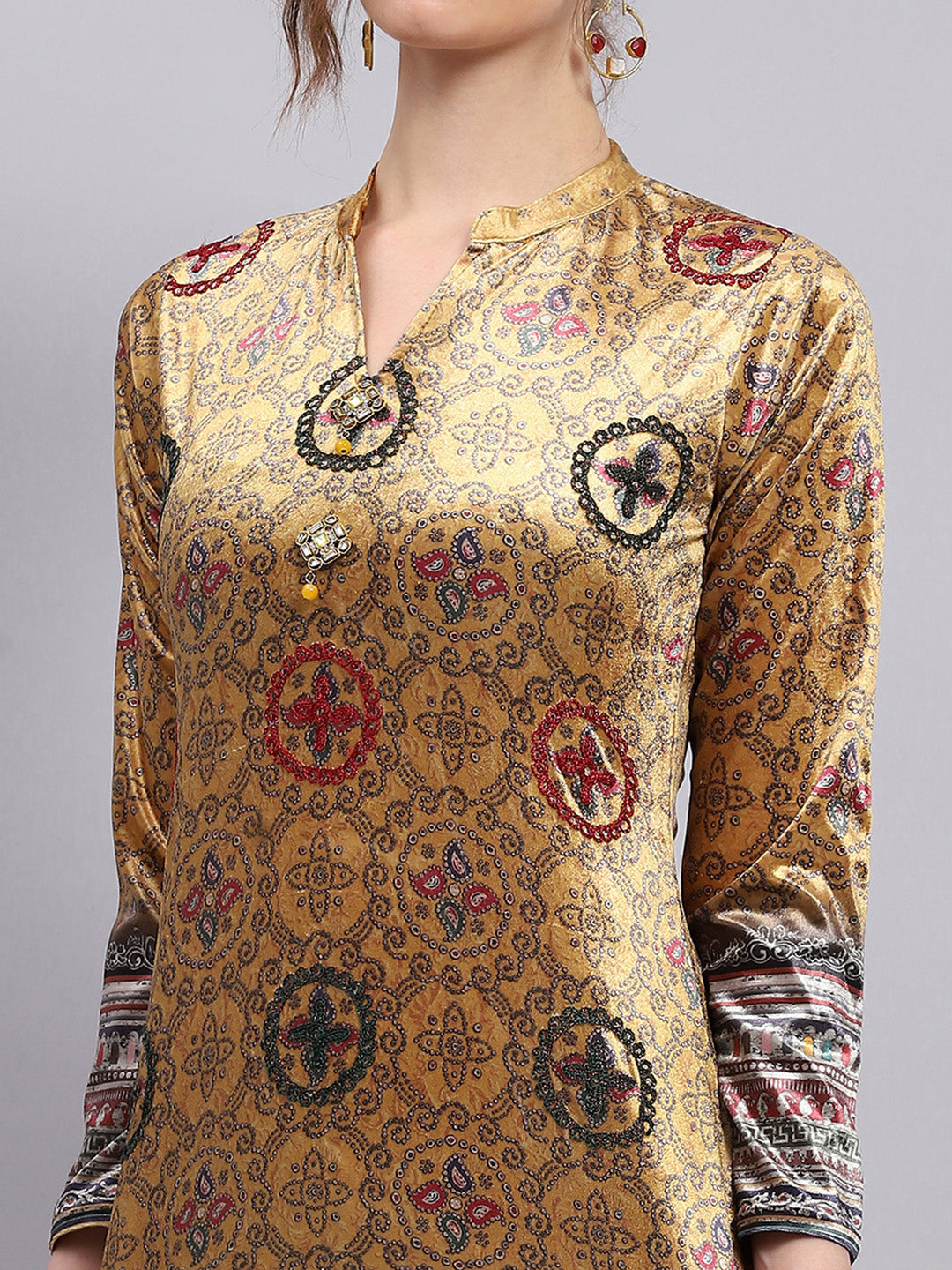 Women Yellow Printed Round Neck Full Sleeve Kurti Set with Stole