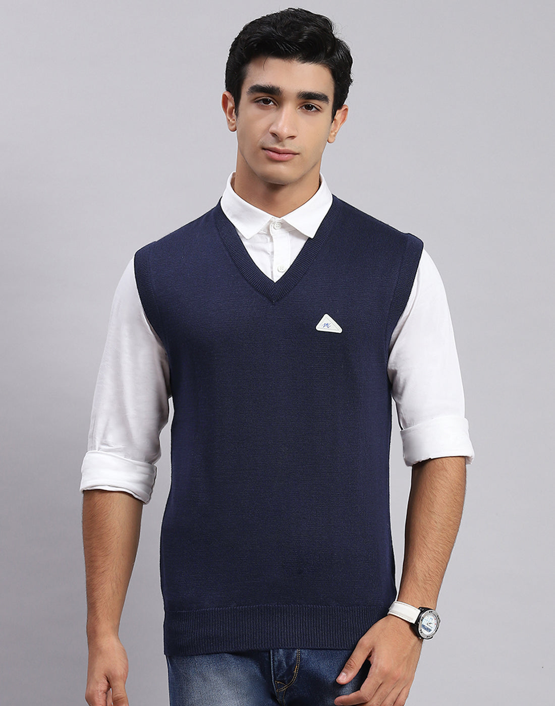 Men Navy Blue Solid V Neck Sleeveless Sweater