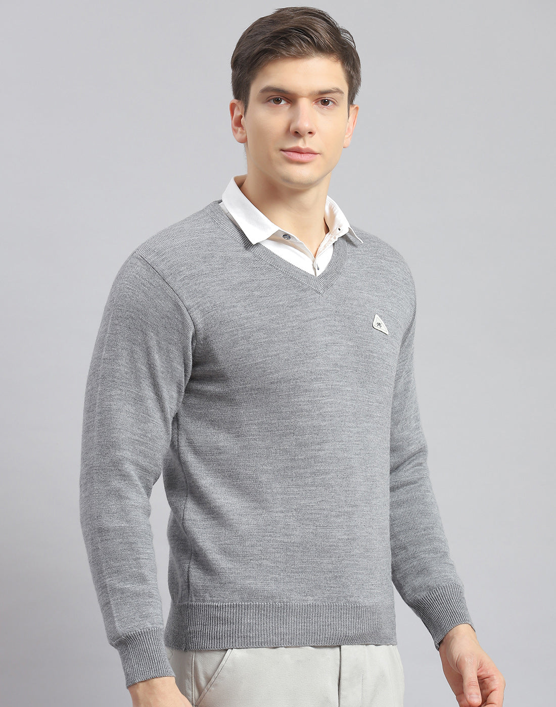 Men Grey Melange Solid V Neck Full Sleeve Pullover