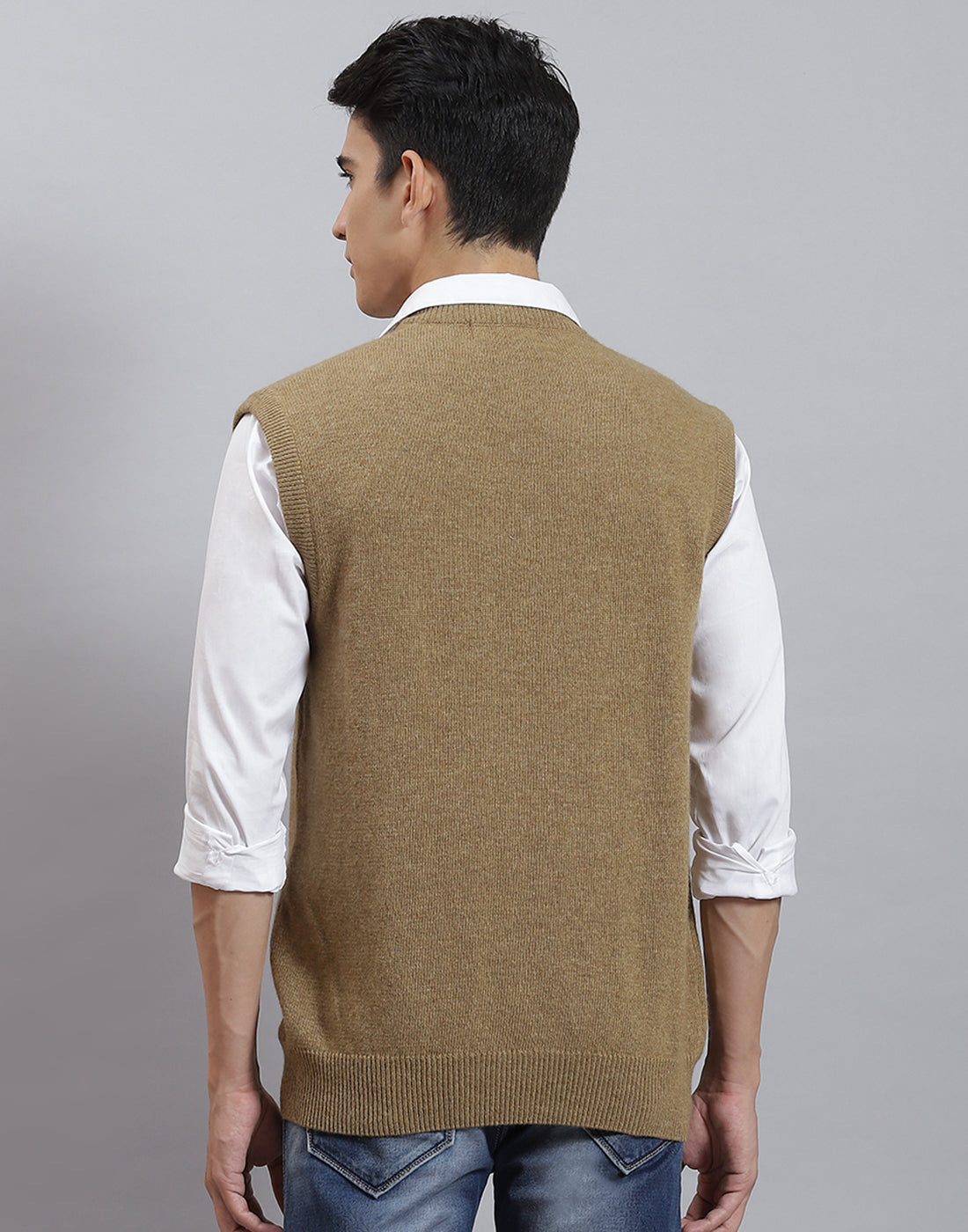 Men Brown Solid V Neck Sleeveless Sweater