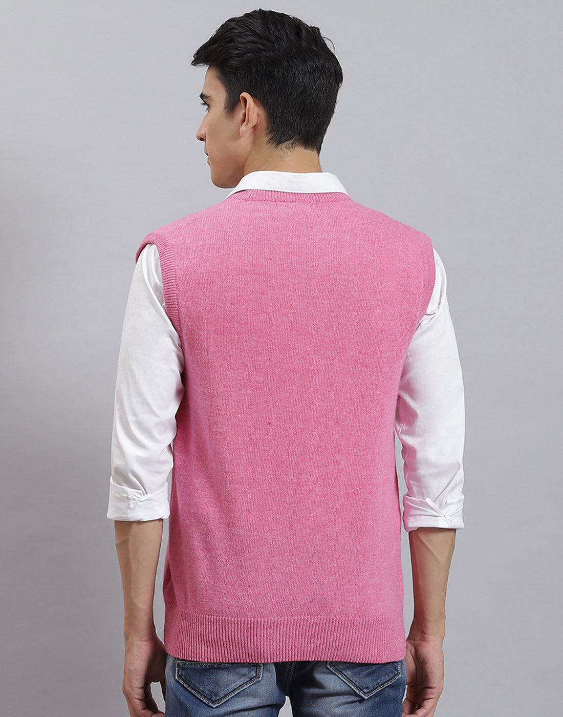 Men Pink Solid V Neck Sleeveless Sweater