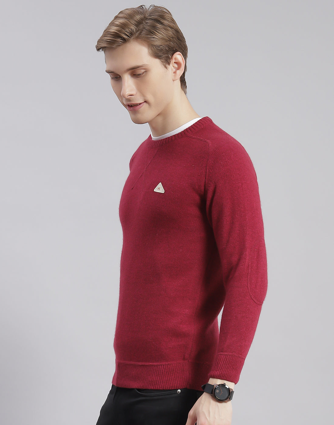 Men Maroon Solid Round Neck Full Sleeve Pullover