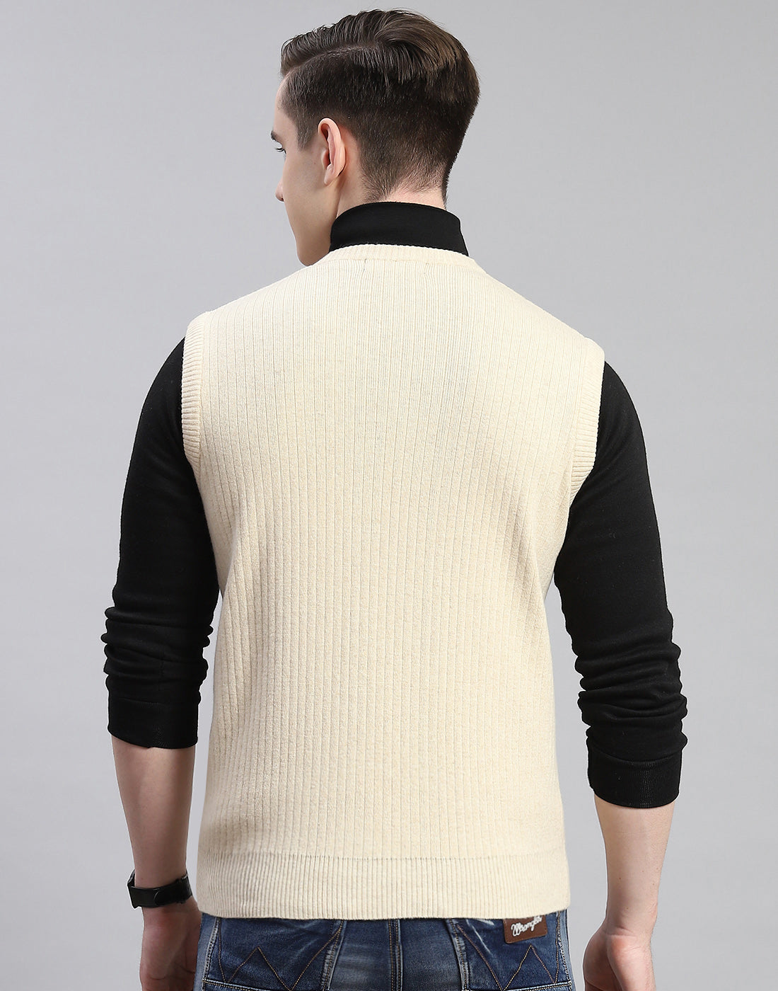 Men Beige Solid V Neck Sleeveless Sweater