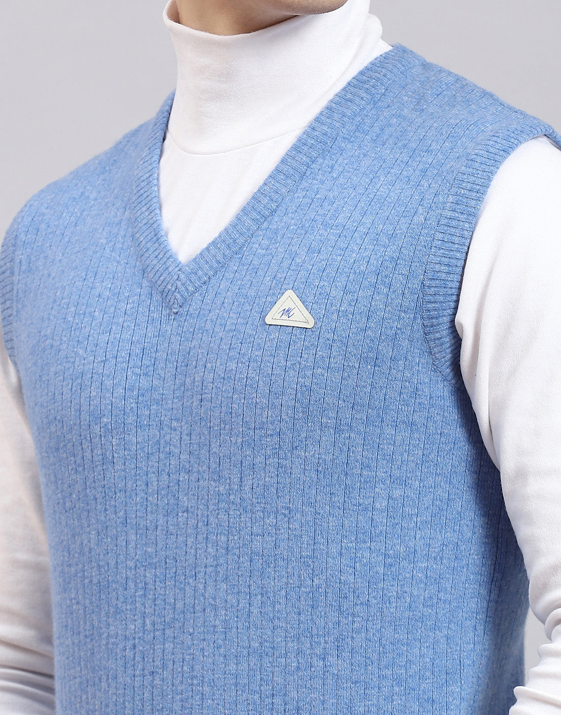 Men Blue Solid V Neck Sleeveless Sweater