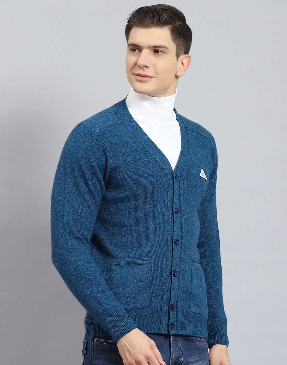 Men Turquoise Blue Solid V Neck Full Sleeve Cardigan