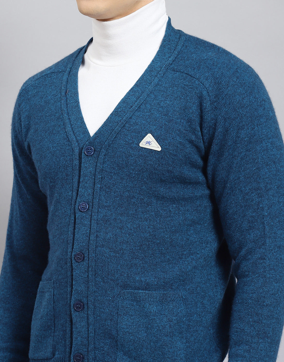 Men Turquoise Blue Solid V Neck Full Sleeve Cardigan