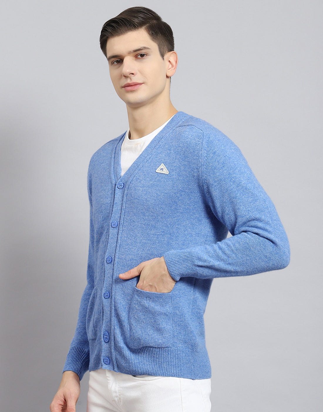 Men Blue Solid V Neck Full Sleeve Cardigan