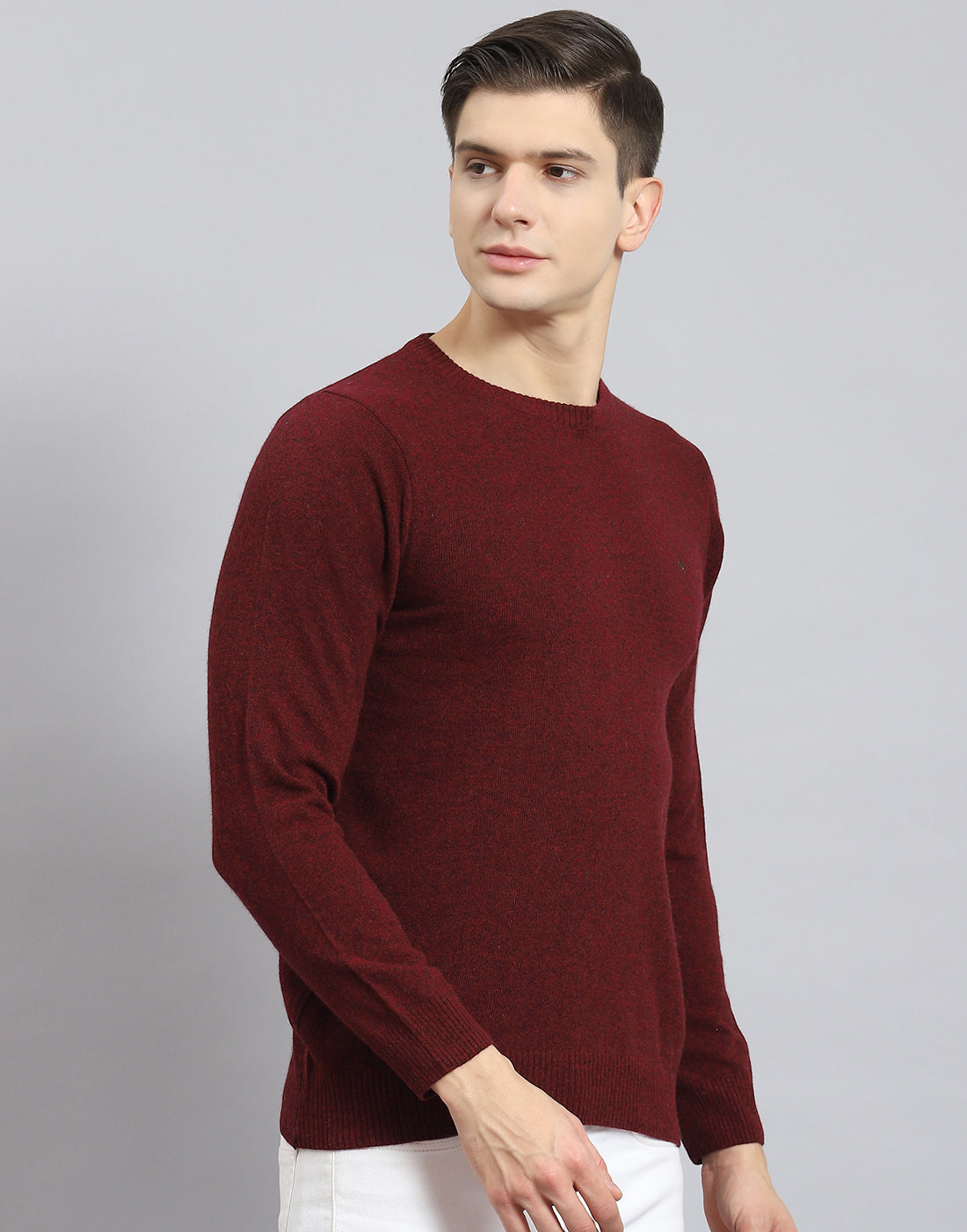 Men Maroon Solid Round Neck Full Sleeve Pullover