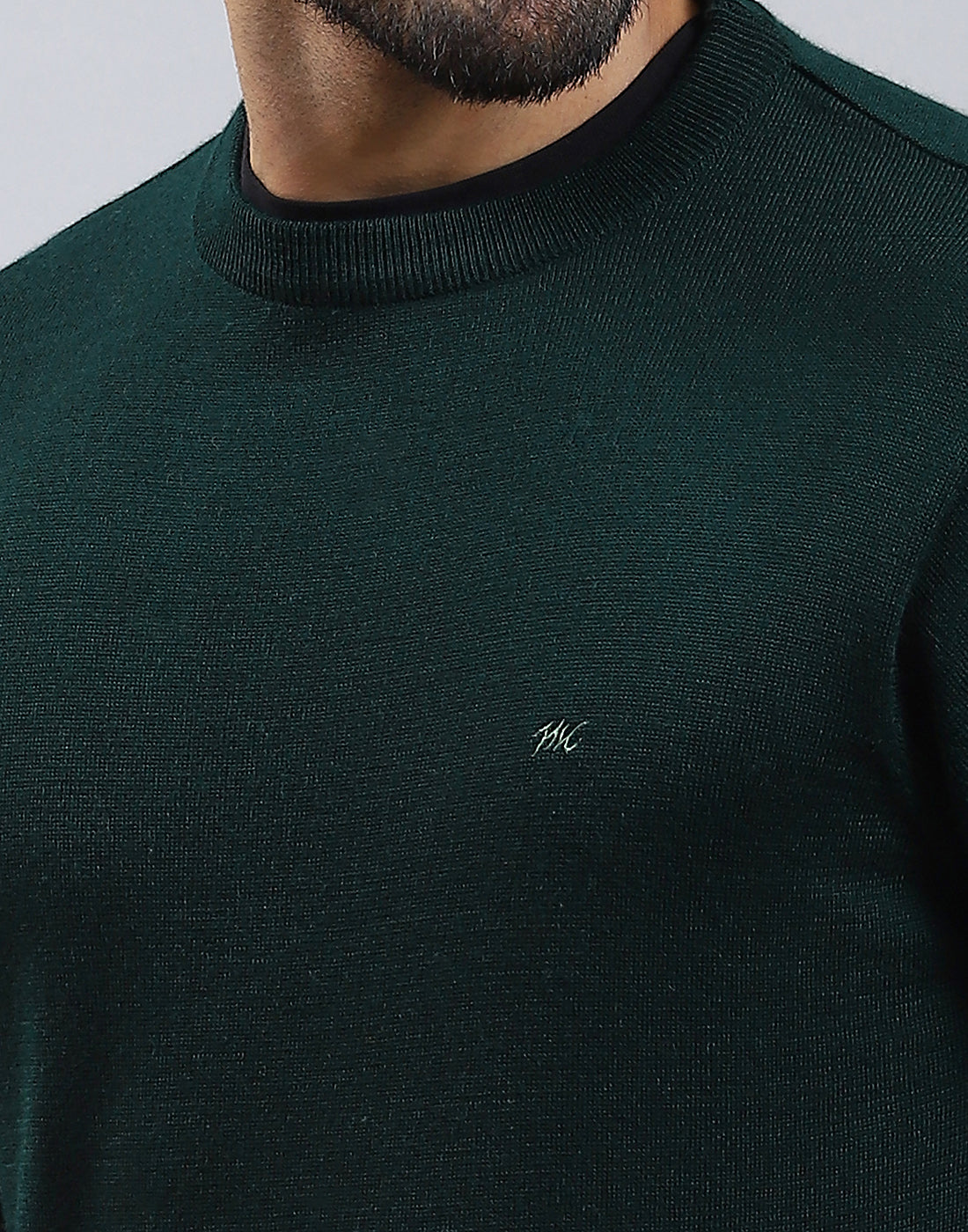 Men Green Solid Round Neck Full Sleeve Pullover