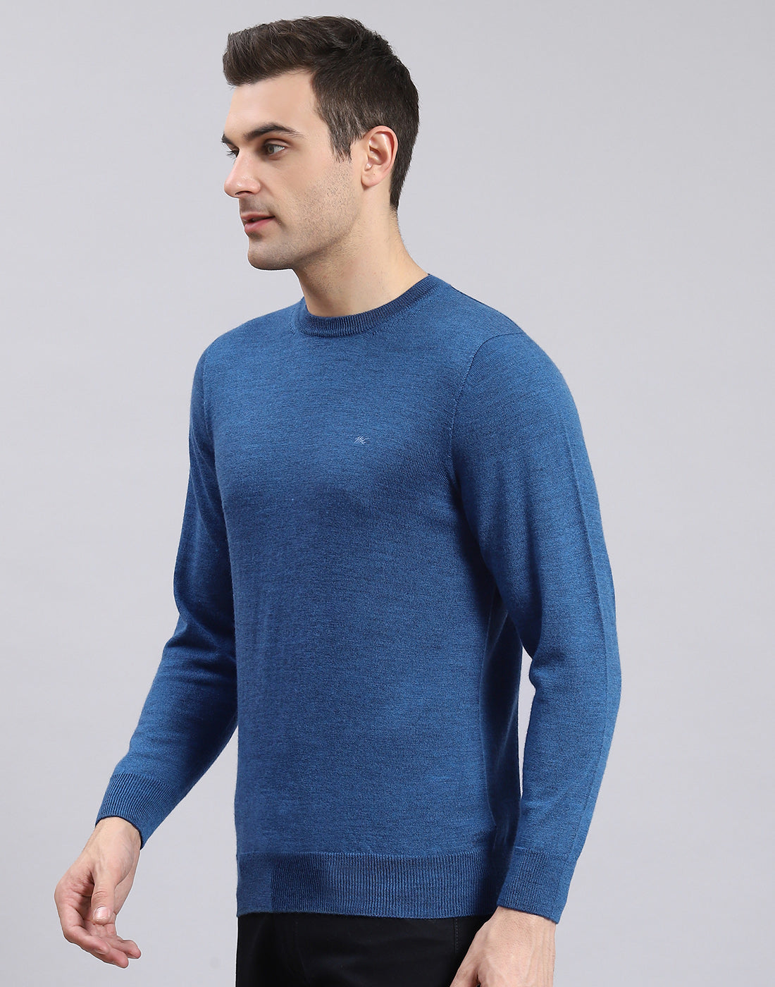 Men Blue Solid Round Neck Full Sleeve Pullover