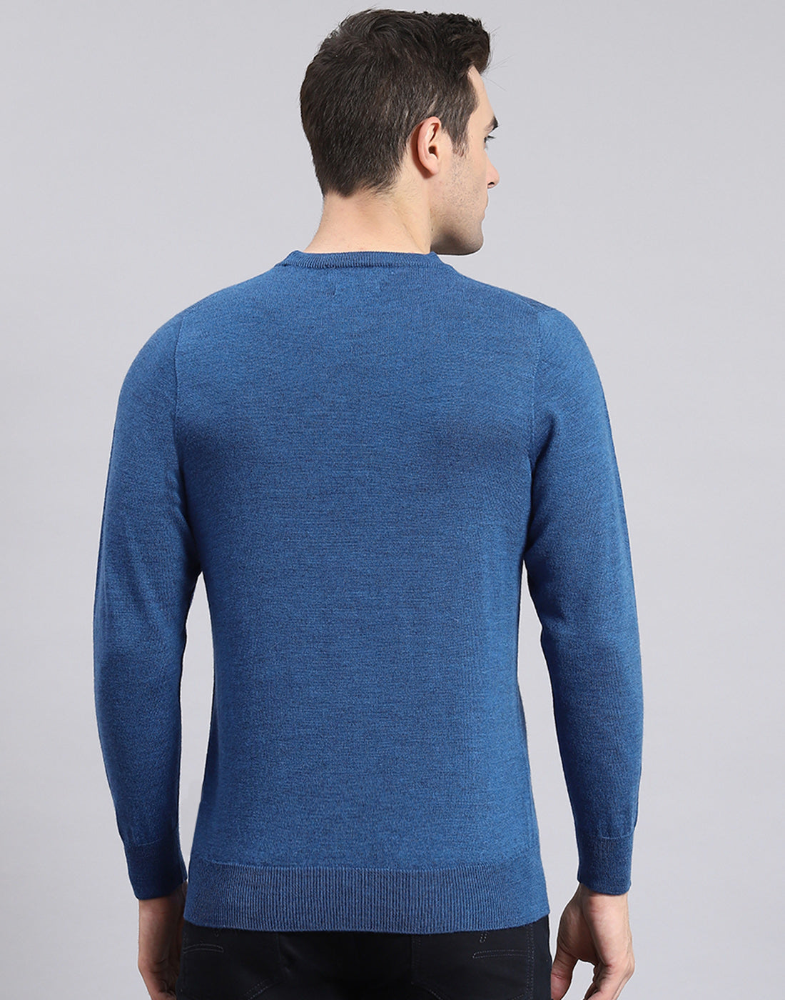 Men Blue Solid Round Neck Full Sleeve Pullover