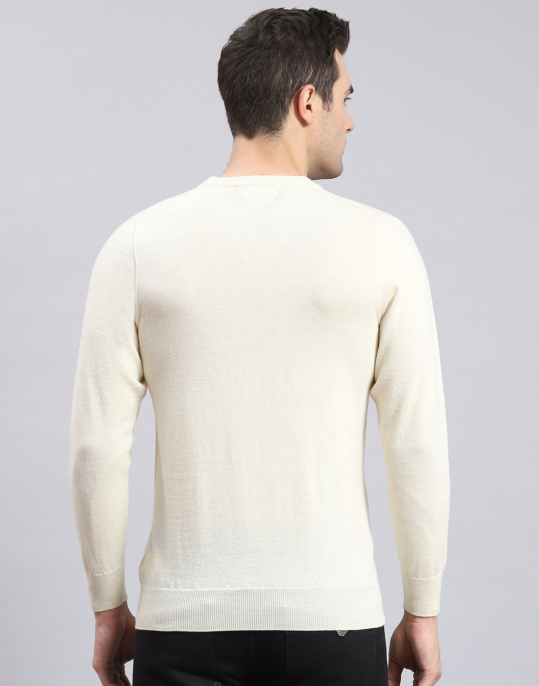 Men Off White Solid Round Neck Full Sleeve Pullover