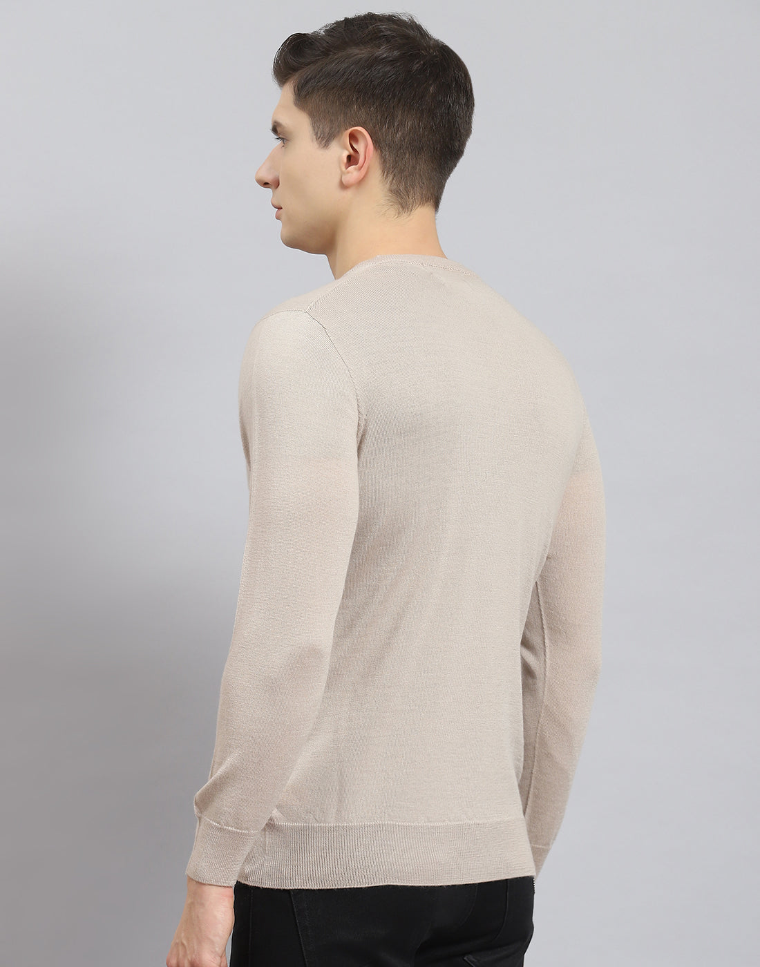 Men Beige Solid V Neck Full Sleeve Pullover