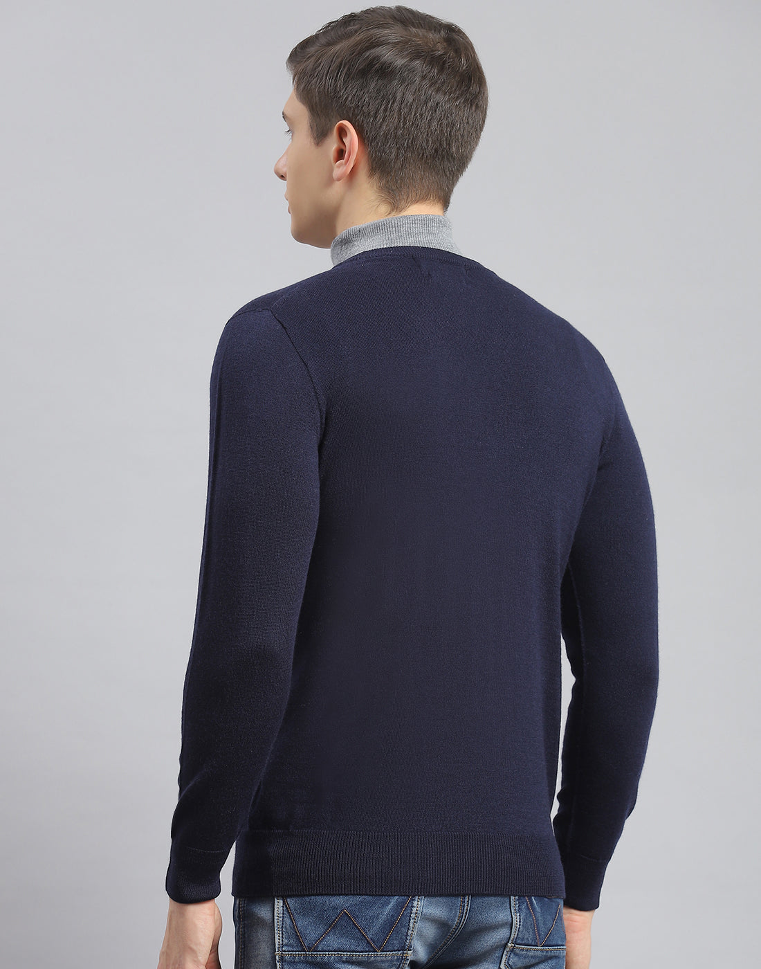 Men Navy Blue Solid V Neck Full Sleeve Pullover