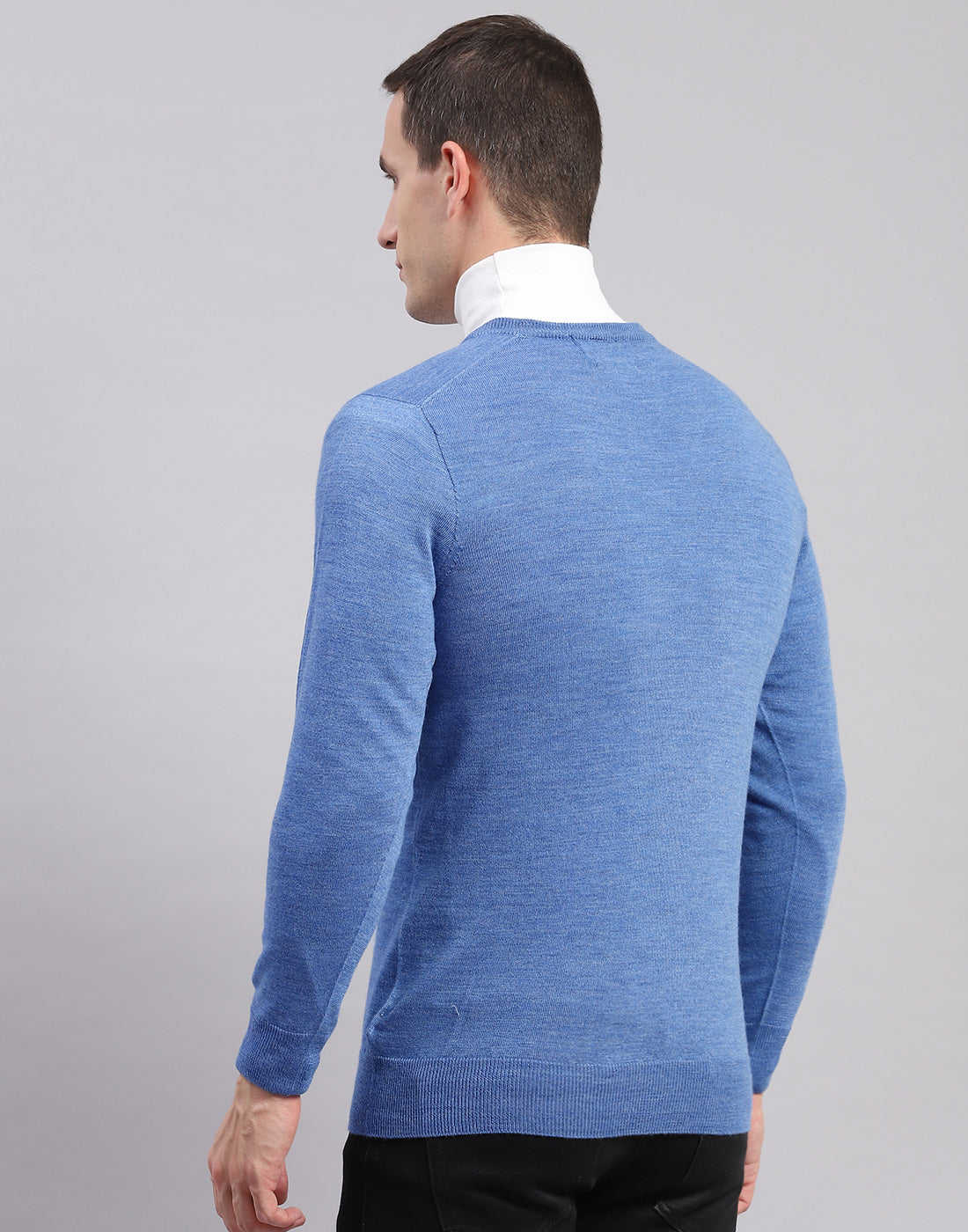 Men Blue Solid V Neck Full Sleeve Pullover