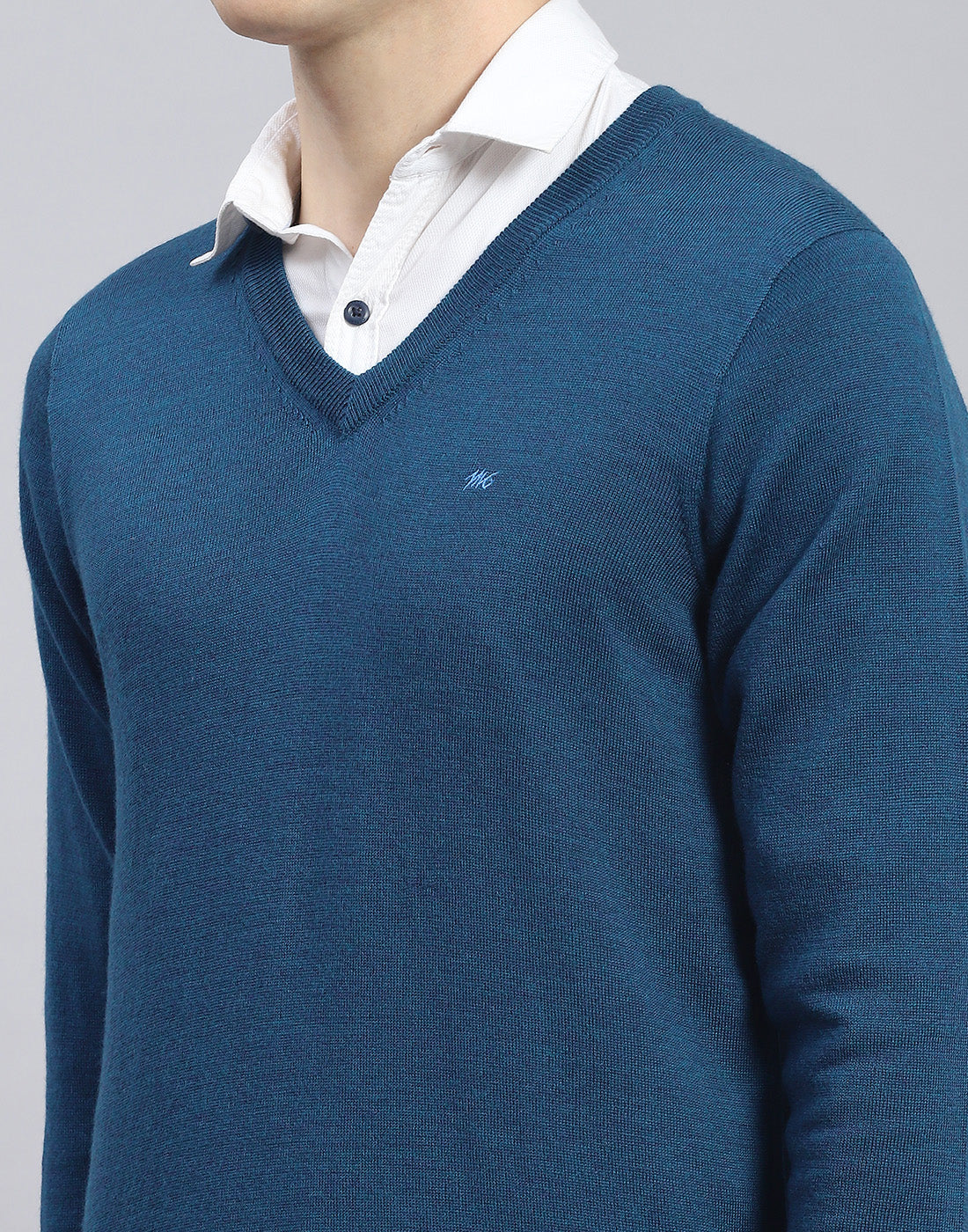 Men Teal Blue Solid V Neck Full Sleeve Pullover