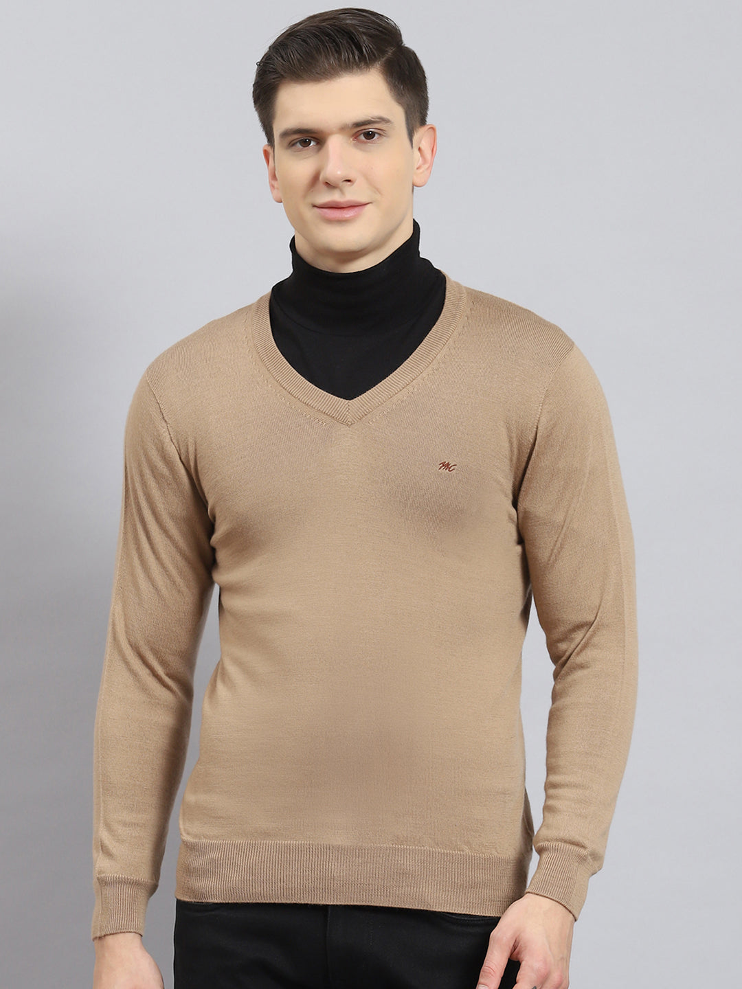 Men Khaki Solid V Neck Full Sleeve Pullover