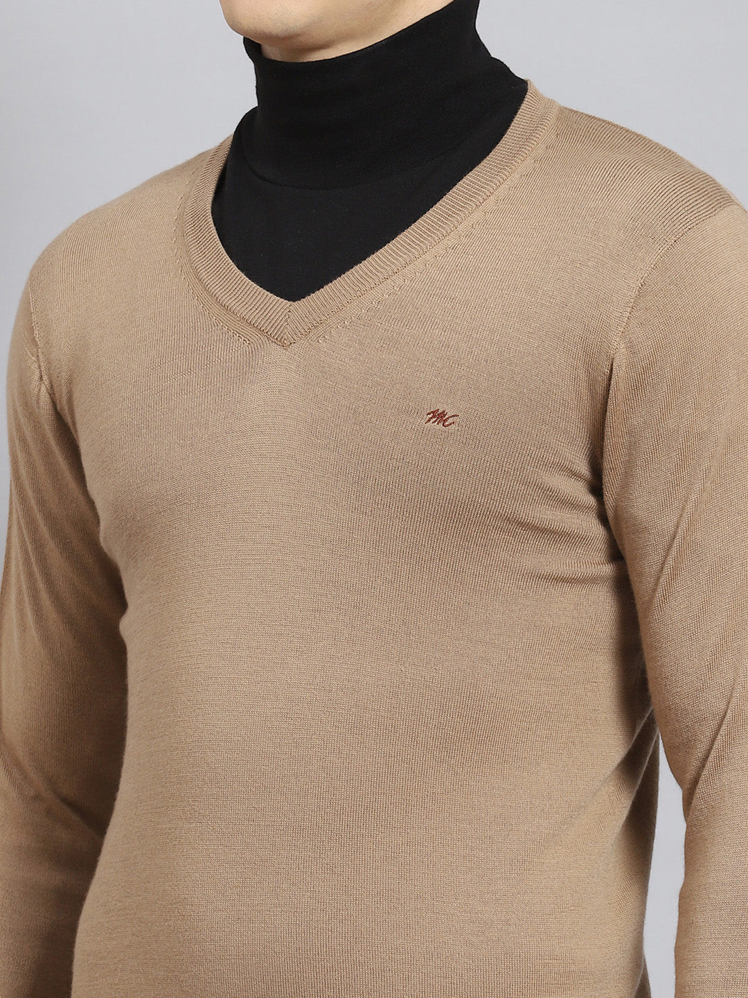 Men Khaki Solid V Neck Full Sleeve Pullover