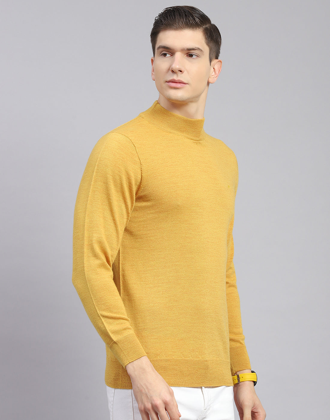 Men Mustard Solid Turtle Neck Full Sleeve Pullover