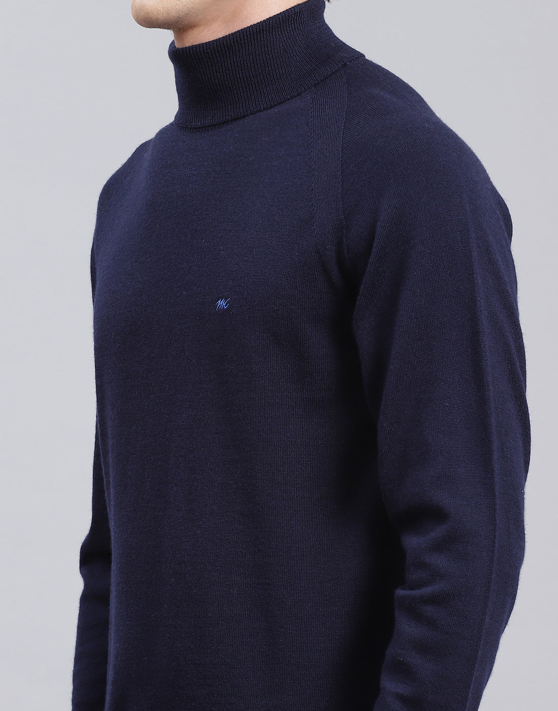 Men Navy Blue Solid High Neck Full Sleeve Pullover