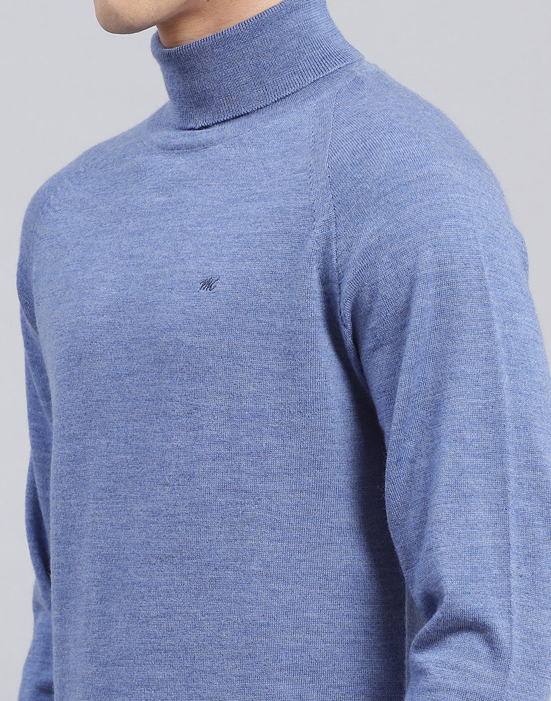 Men Blue Solid High Neck Full Sleeve Pullover