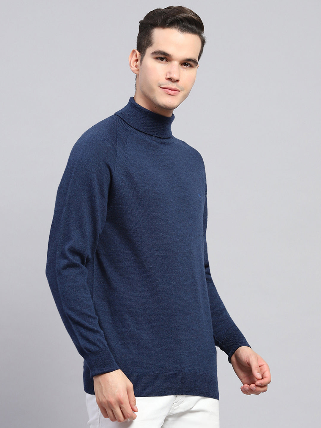 Men Navy Blue Solid Turtle Neck Full Sleeve Pullover