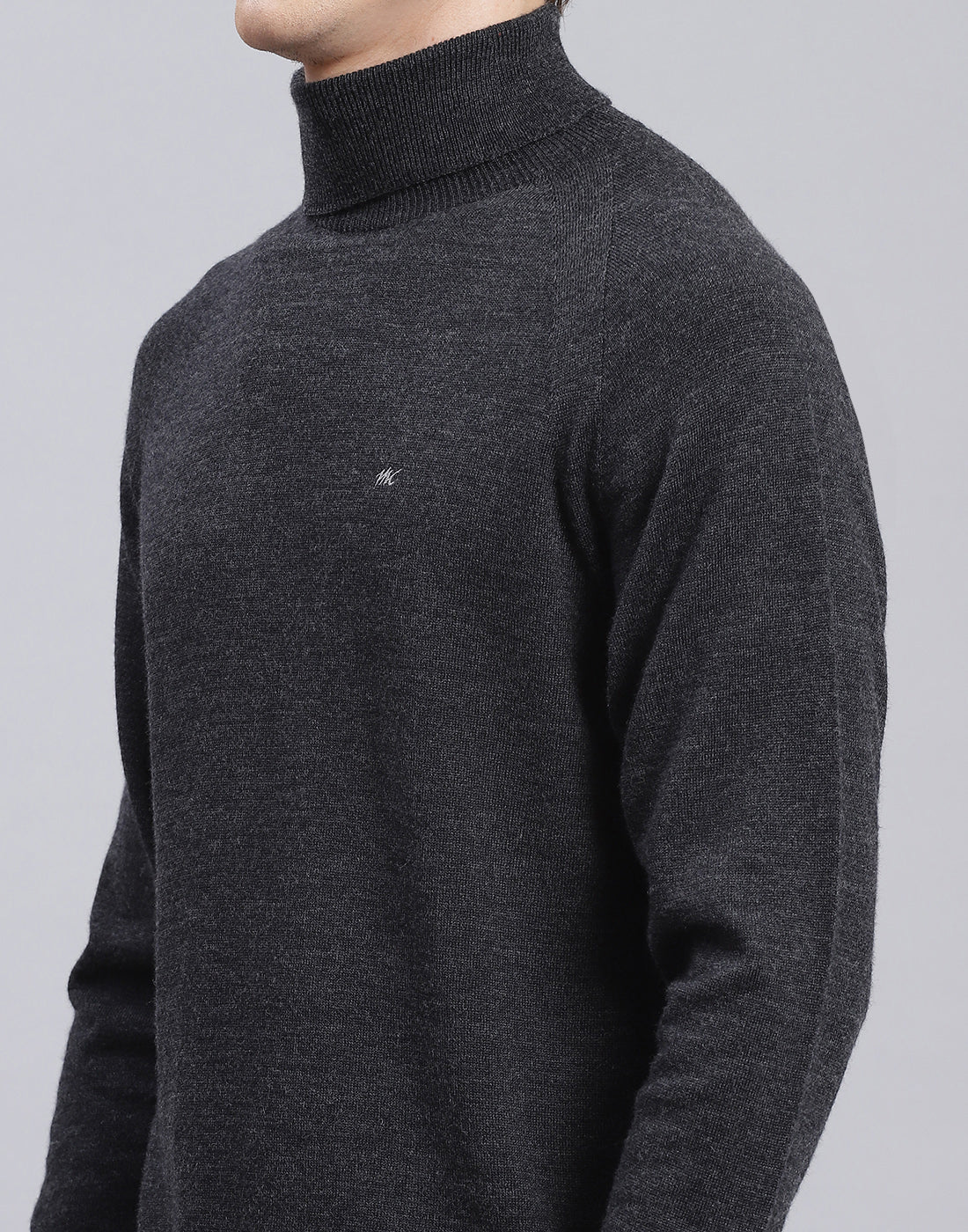 Men Grey Solid High Neck Full Sleeve Pullover