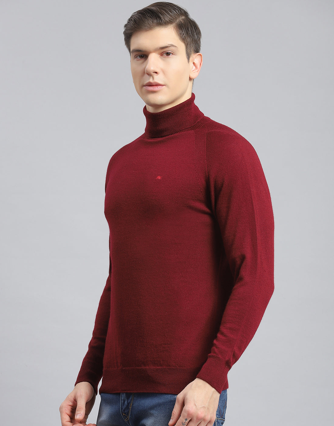 Men Maroon Solid High Neck Full Sleeve Pullover