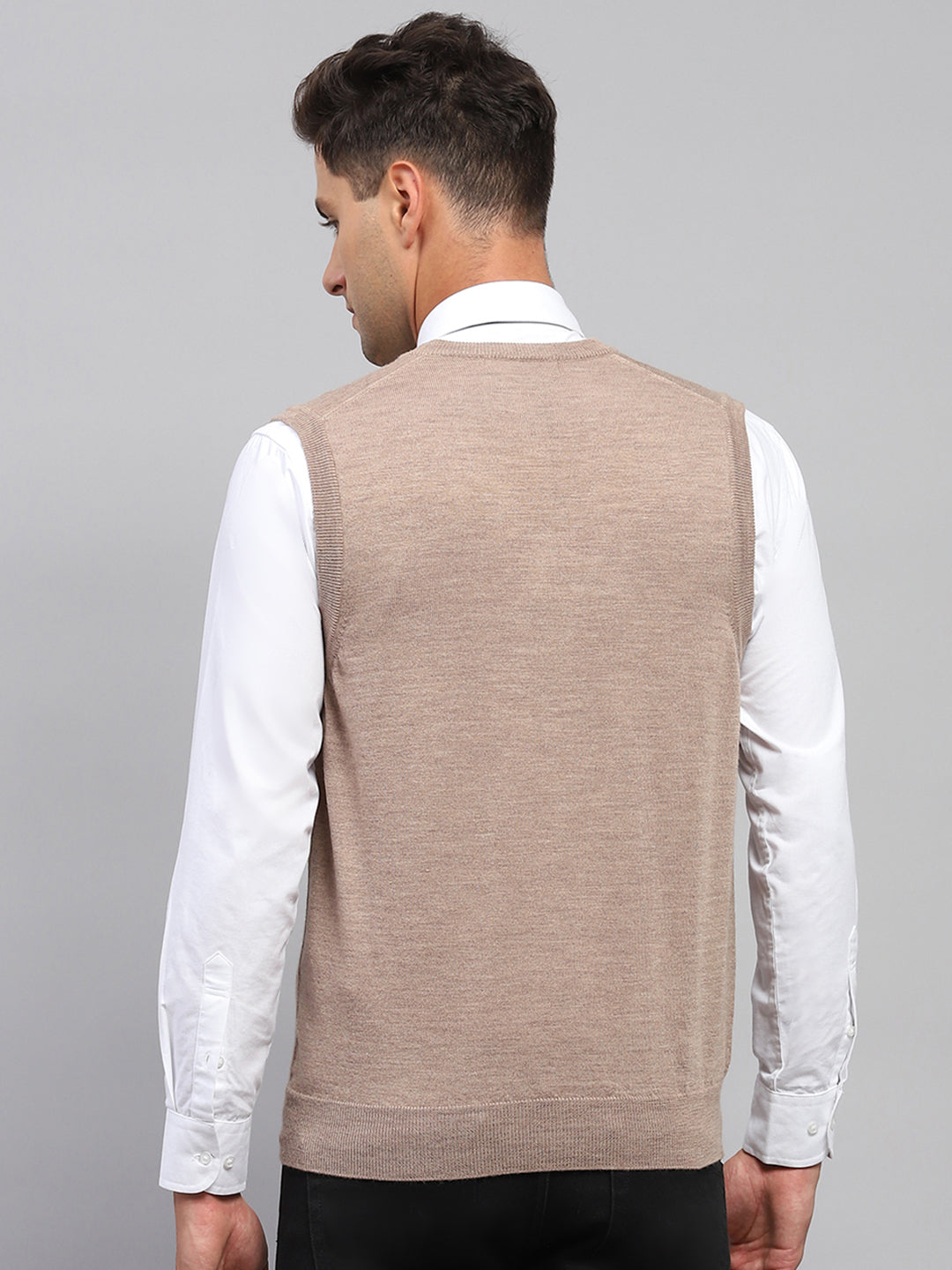 Men Beige Solid V Neck Sleeveless Sweater