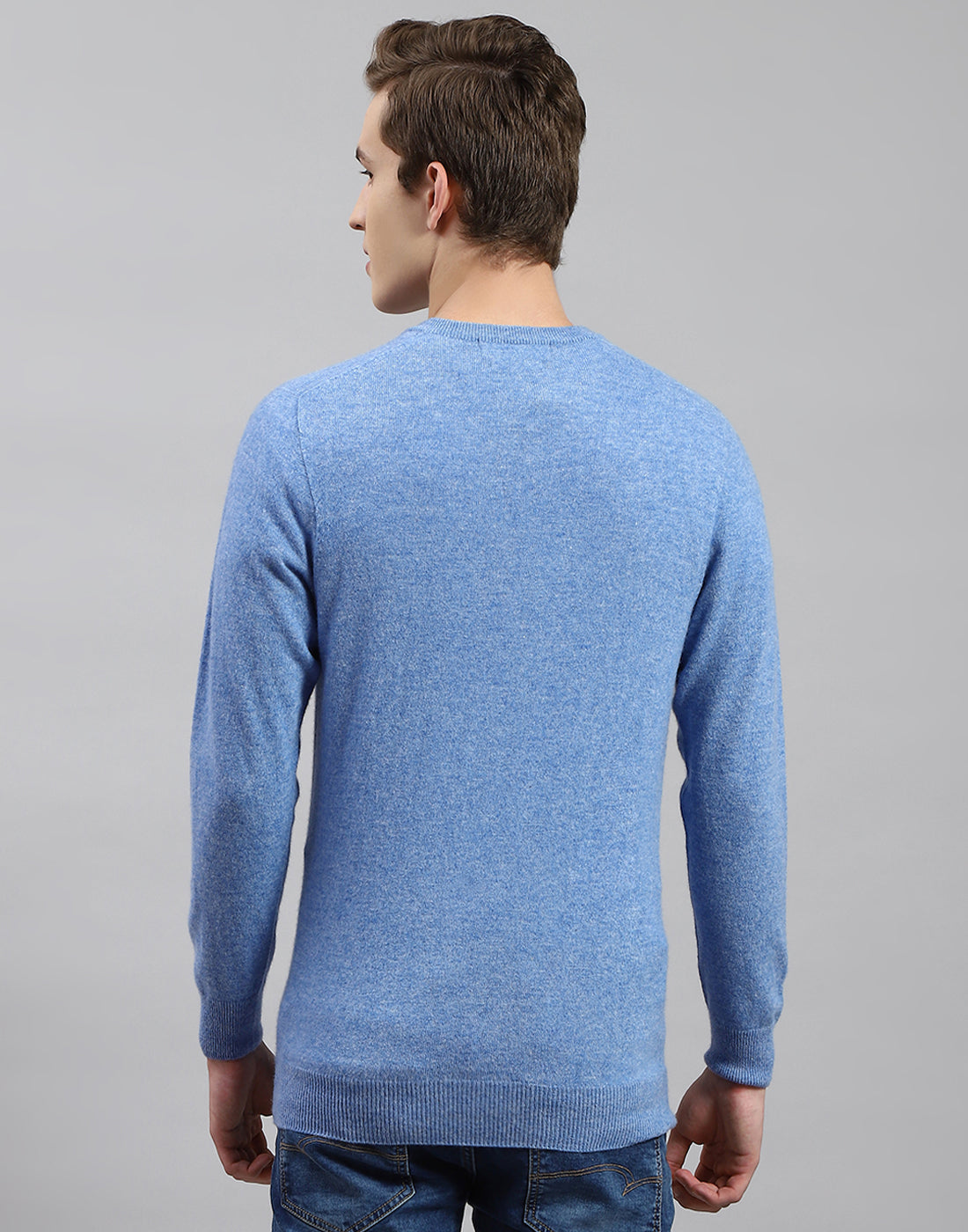 Men Blue Solid V Neck Full Sleeve Pullover