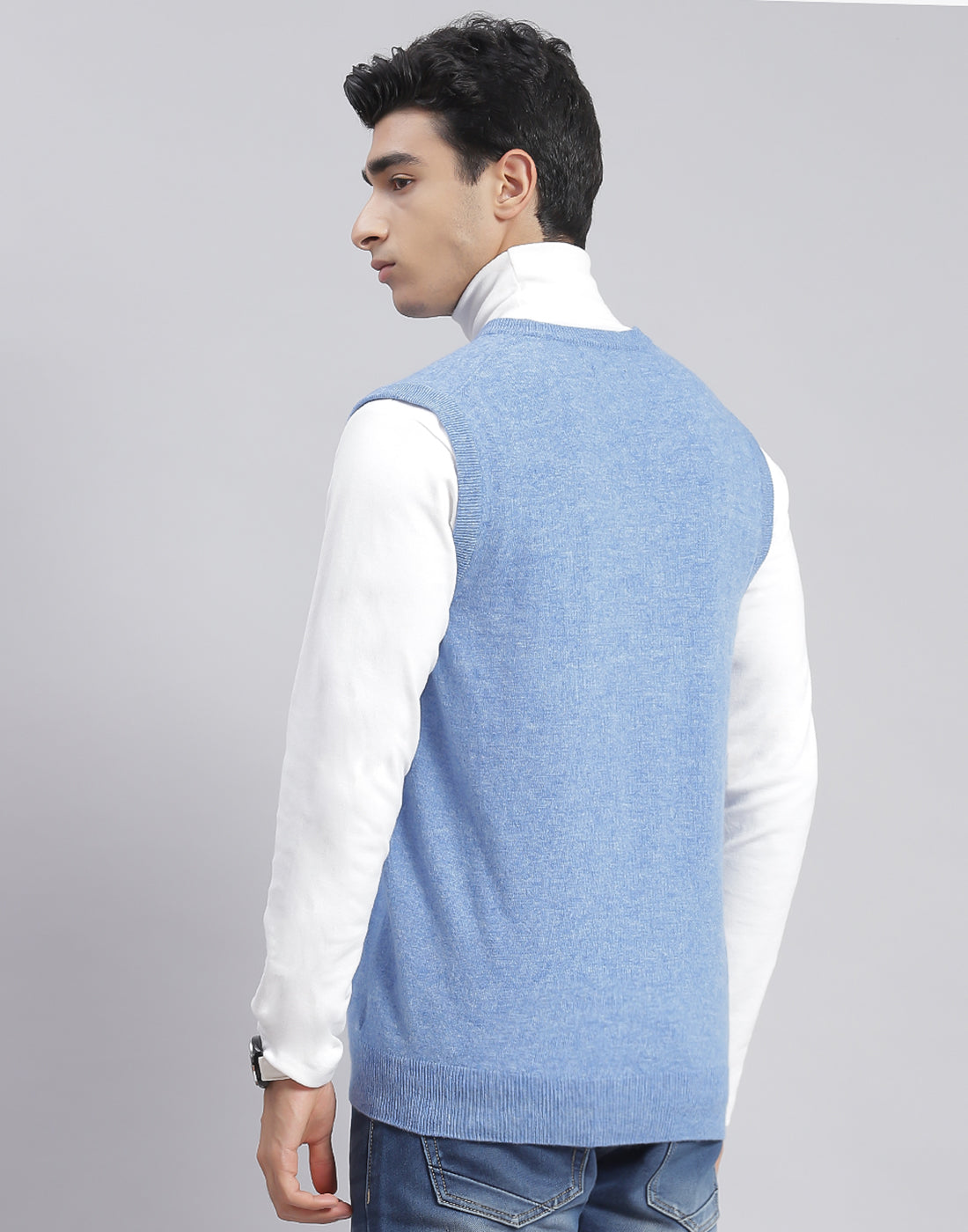 Men Blue Solid V Neck Sleeveless Sweater