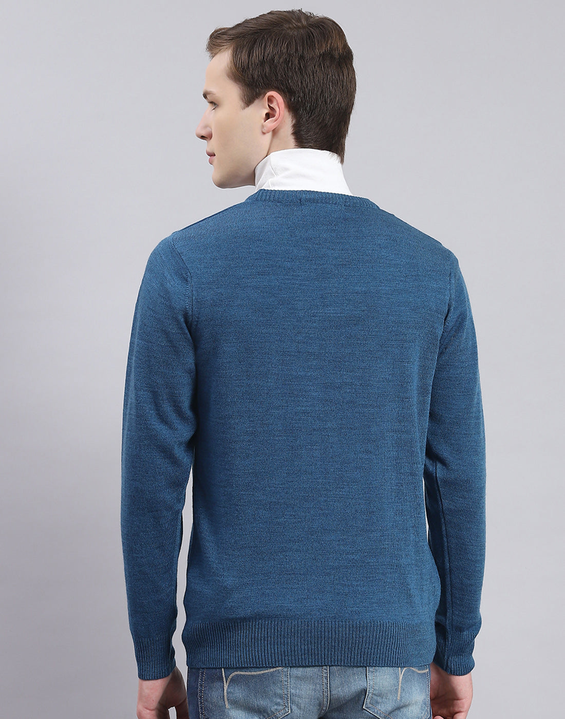 Men Blue Solid V Neck Full Sleeve Pullover