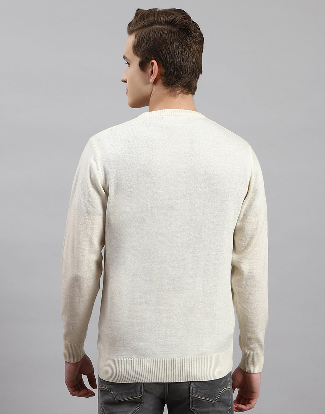 Men Cream Solid V Neck Full Sleeve Pullover