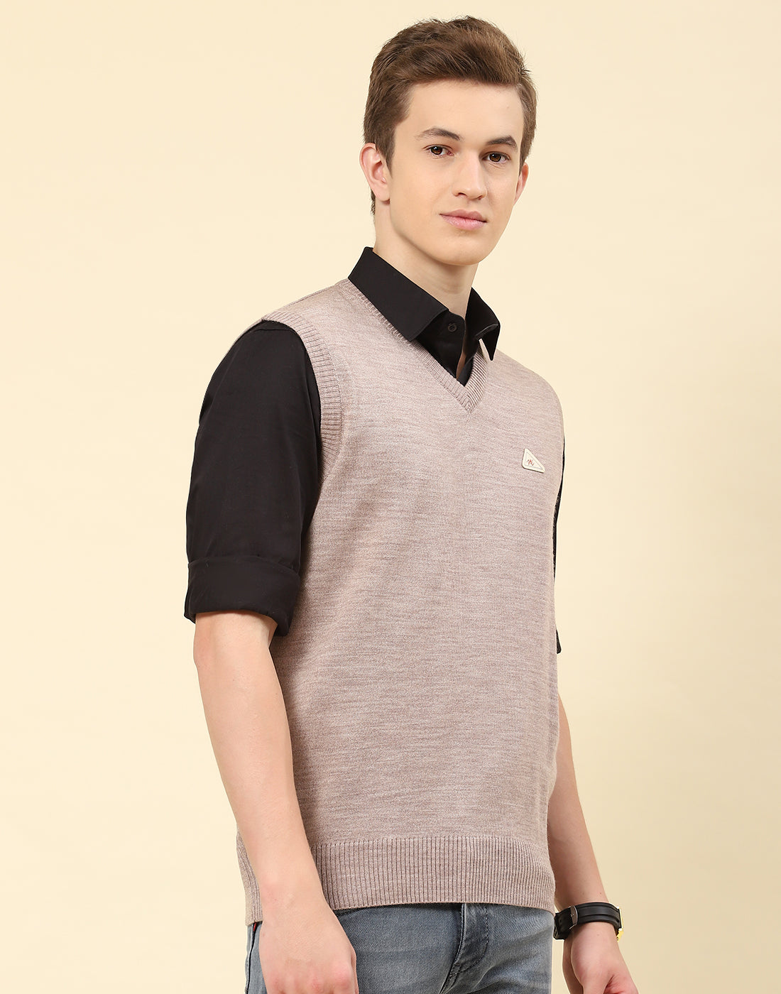 Men Grey Solid V Neck Sleeveless Sweater