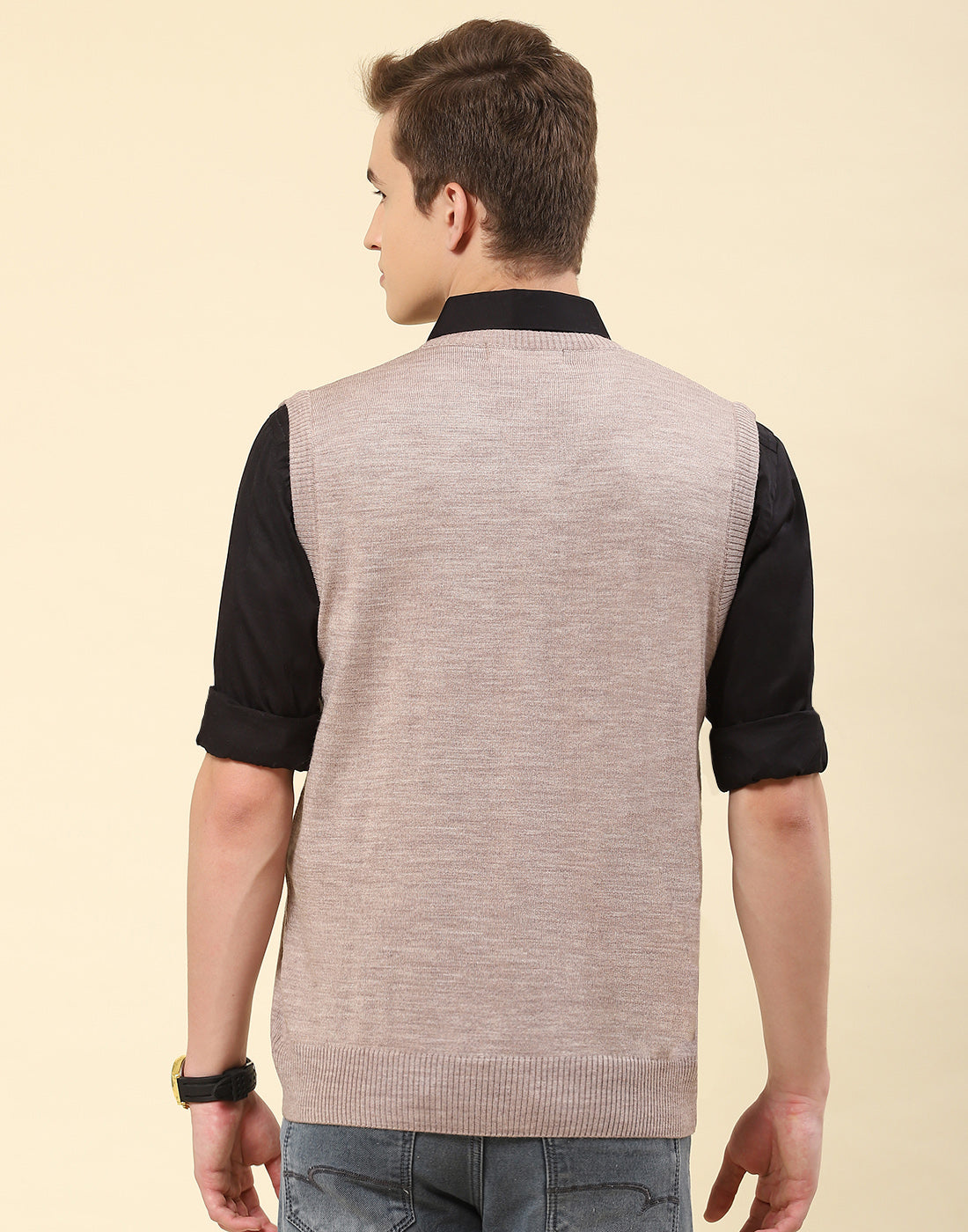 Men Grey Solid V Neck Sleeveless Sweater