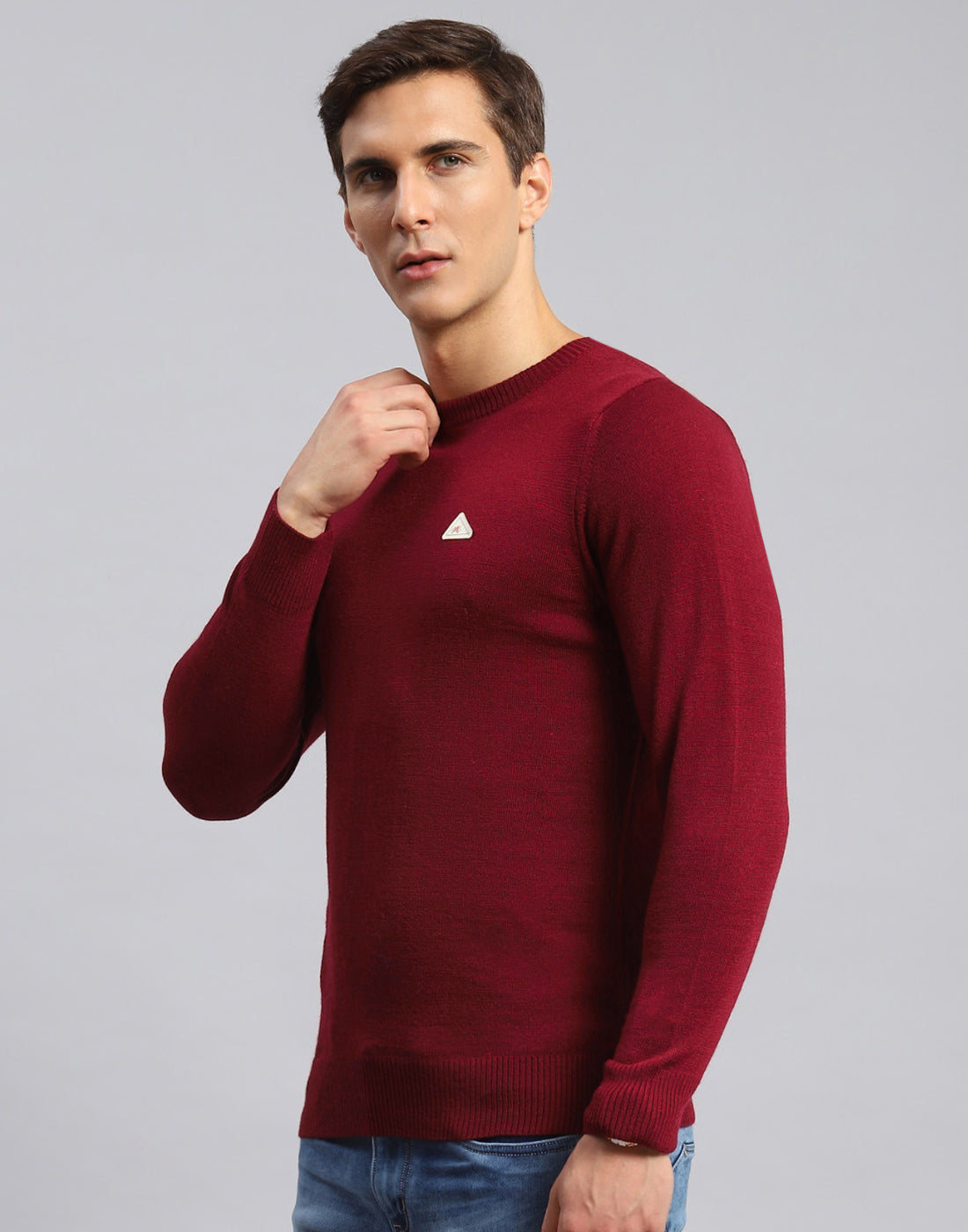 Men Red Solid Round Neck Full Sleeve Pullover