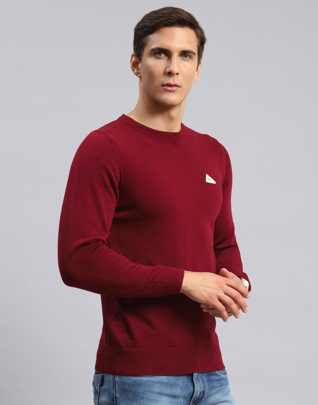 Men Red Solid Round Neck Full Sleeve Pullover