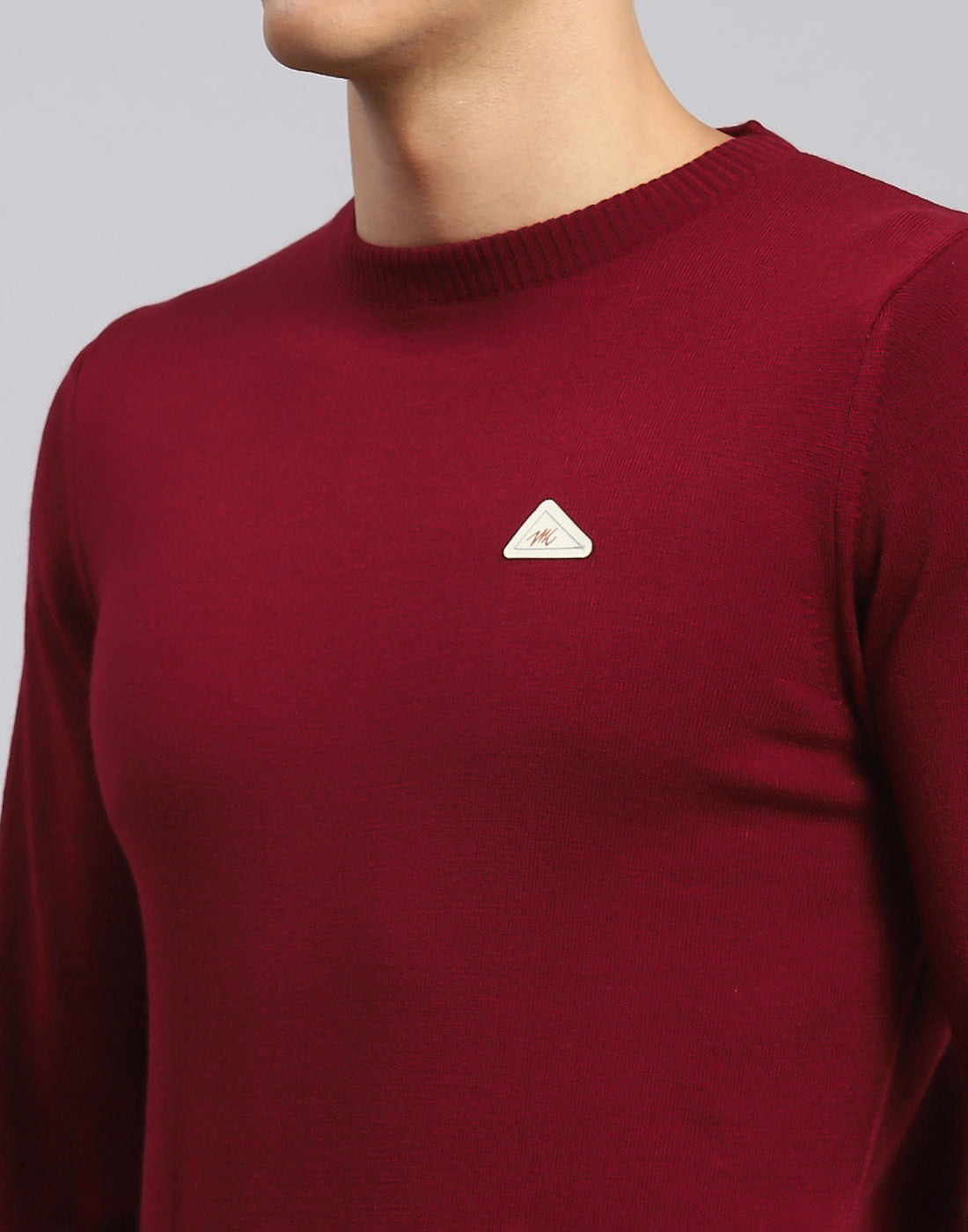 Men Red Solid Round Neck Full Sleeve Pullover