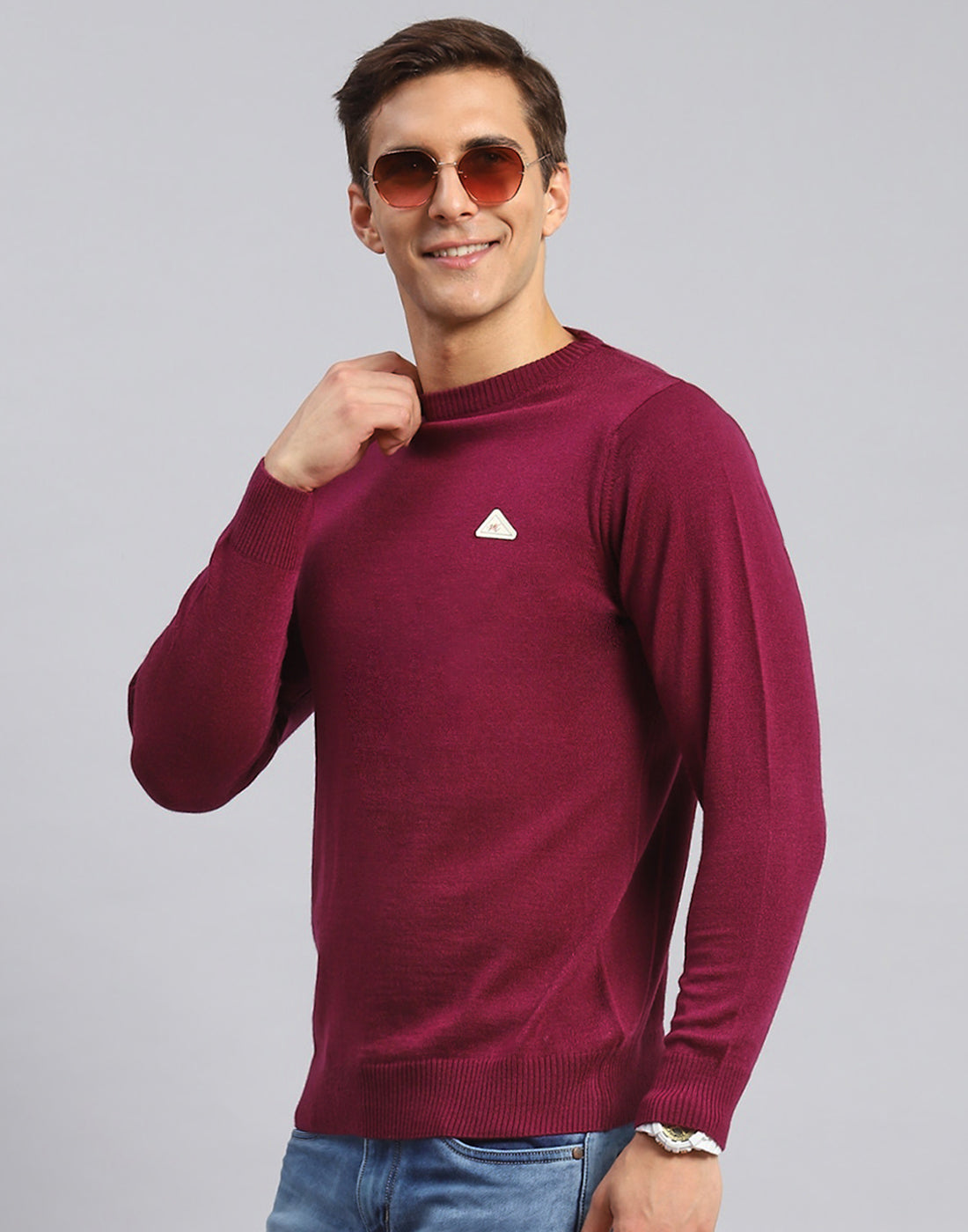 Men Maroon Solid Round Neck Full Sleeve Pullover