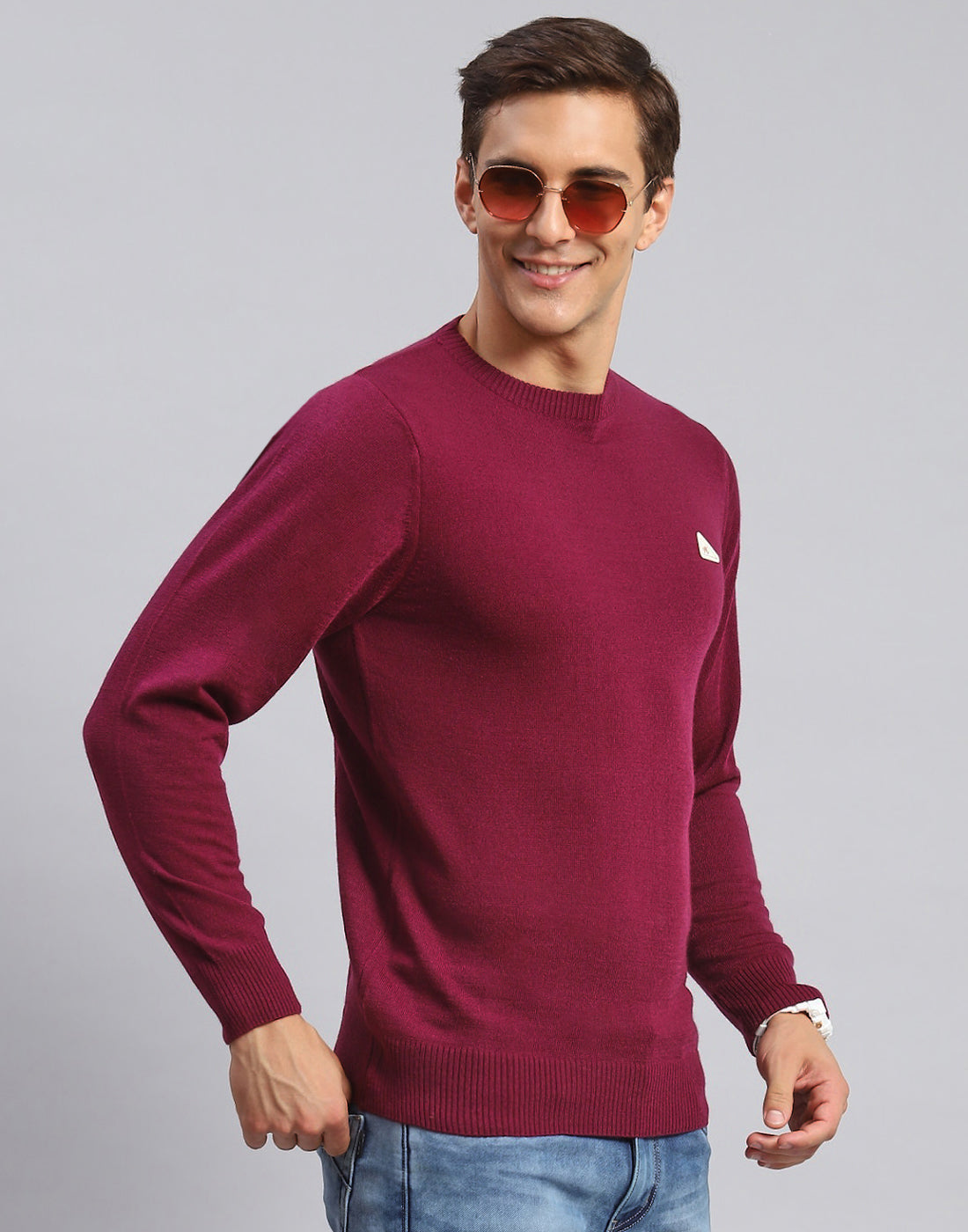 Men Maroon Solid Round Neck Full Sleeve Pullover