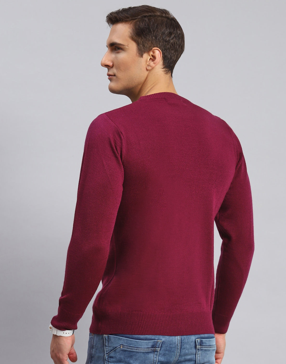 Men Maroon Solid Round Neck Full Sleeve Pullover