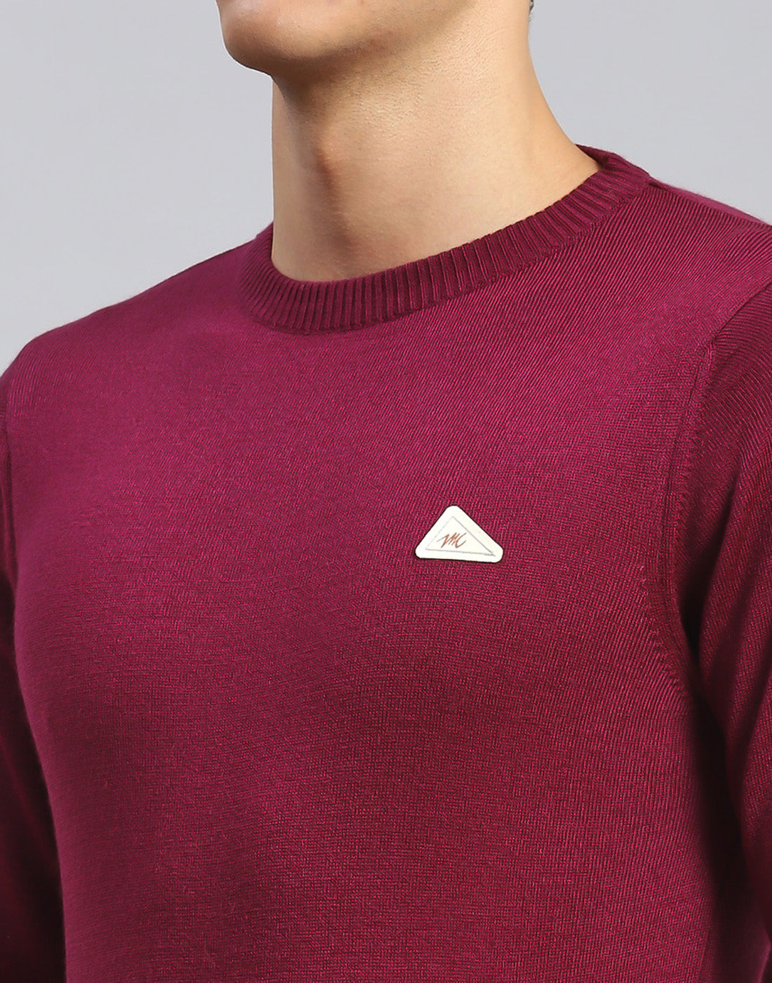 Men Maroon Solid Round Neck Full Sleeve Pullover